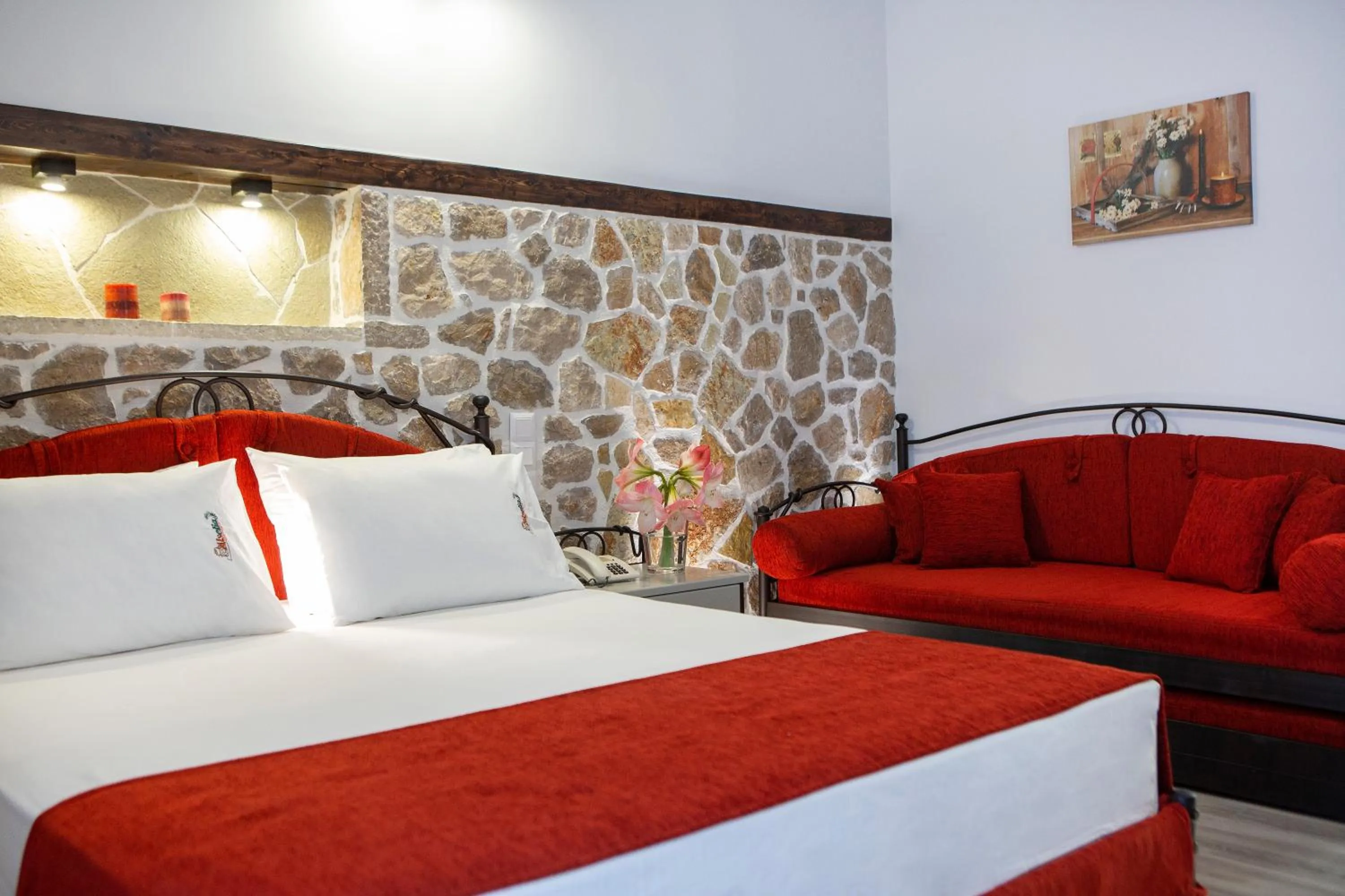 Decorative detail, Bed in Villa Elia Resort