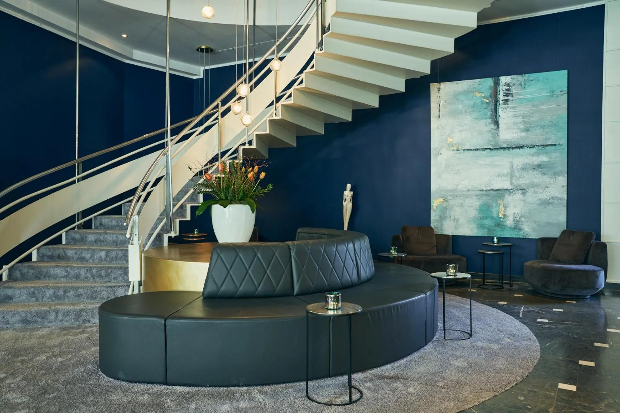 Lobby or reception in Strandhotel Fischland