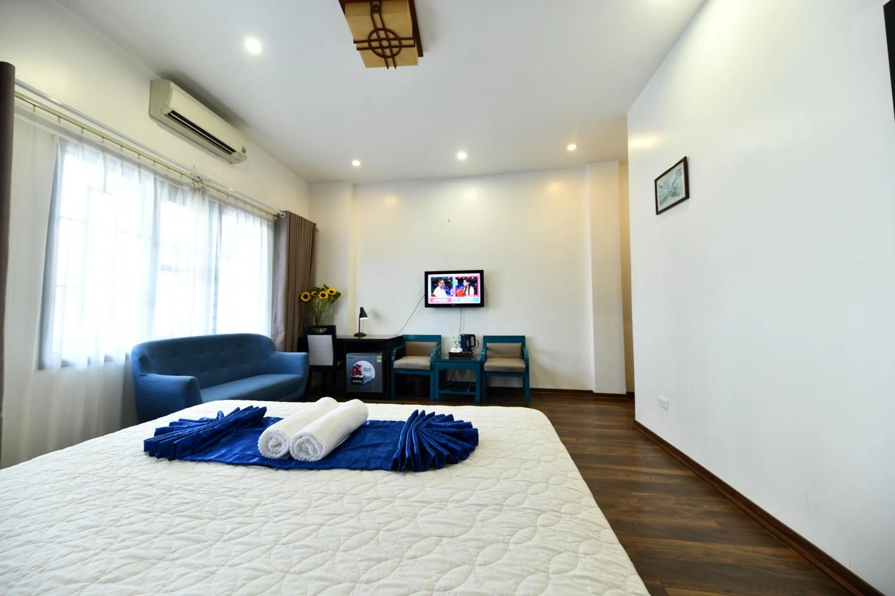 Bed in Hanoi Starlight Boutique Hotel