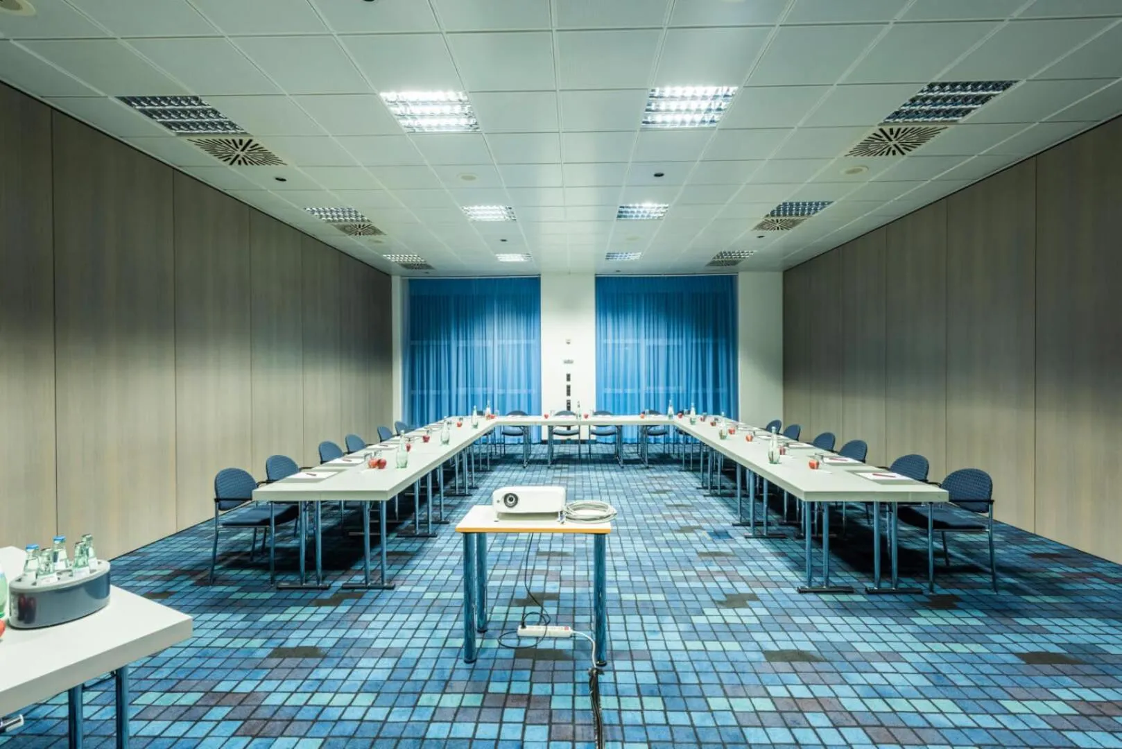 Meeting/conference room in ARVENA Kongress Hotel - Hotel in der Wagnerstadt