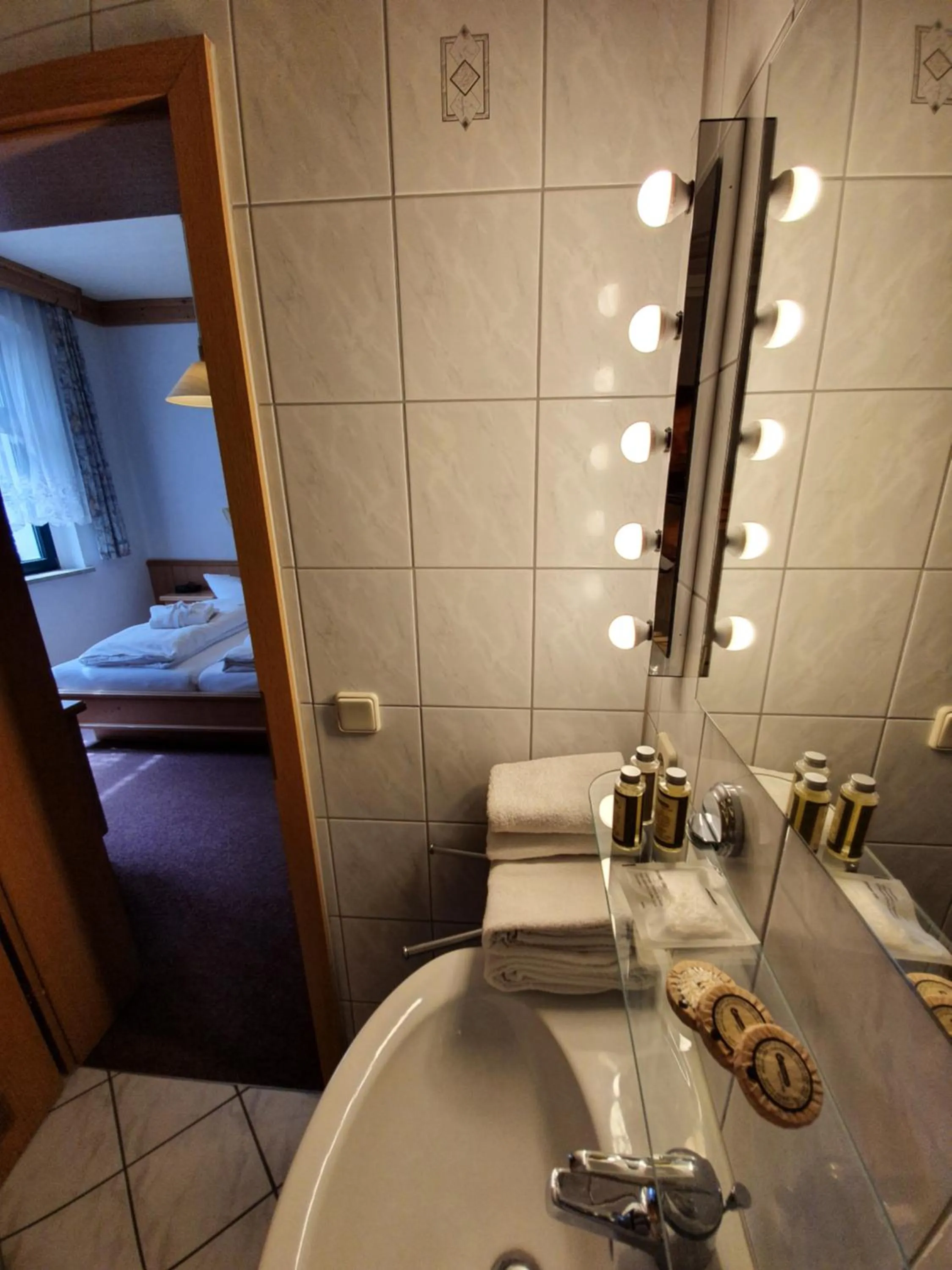 Shower in Hotel Stadt Olbernhau