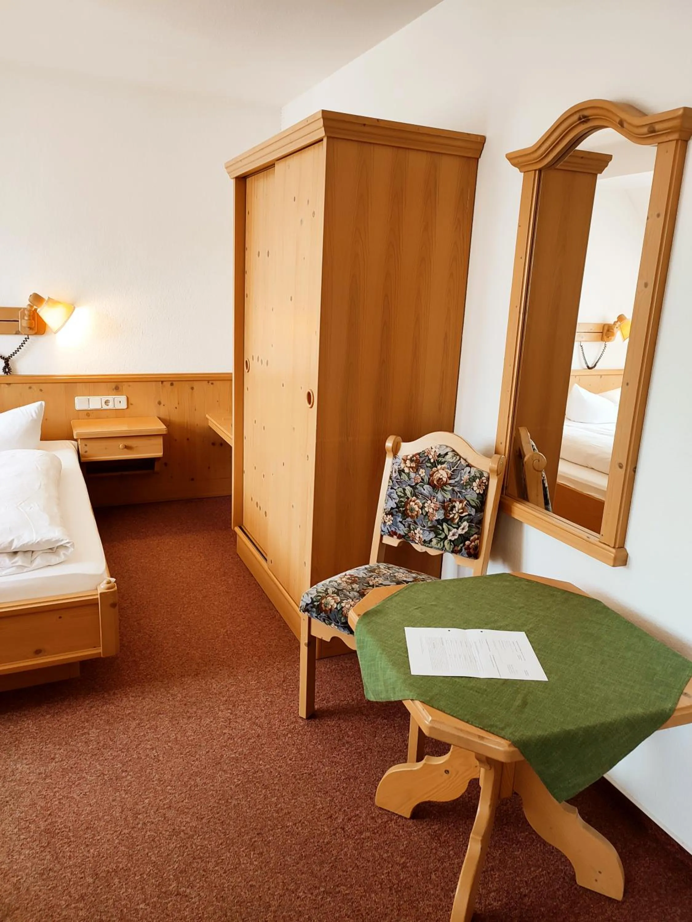 Bed in Hotel Stadt Olbernhau