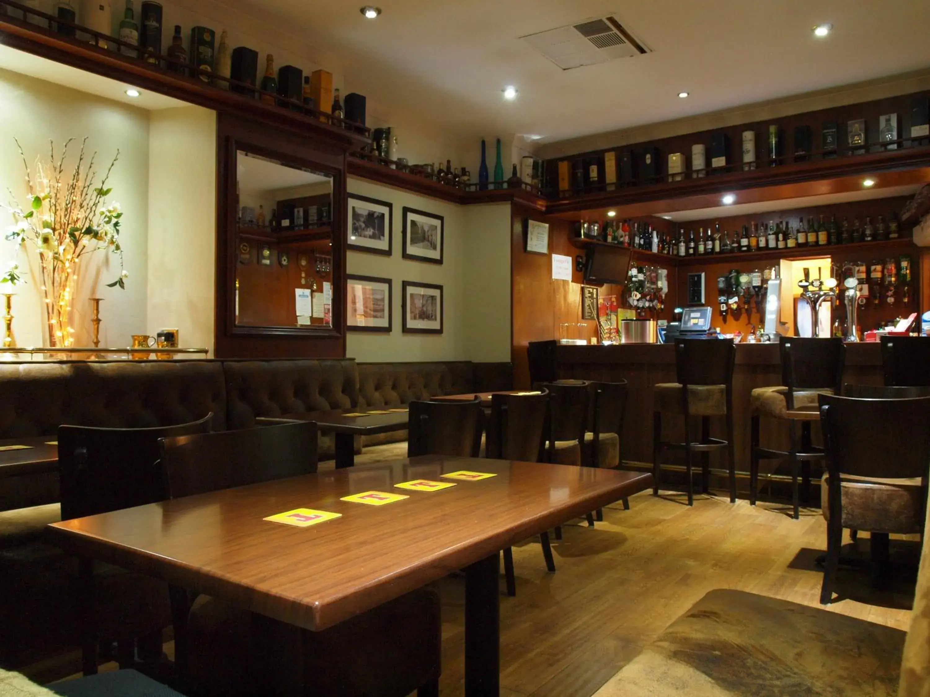 Lounge or bar, Lounge/Bar in Argyll Arms Hotel