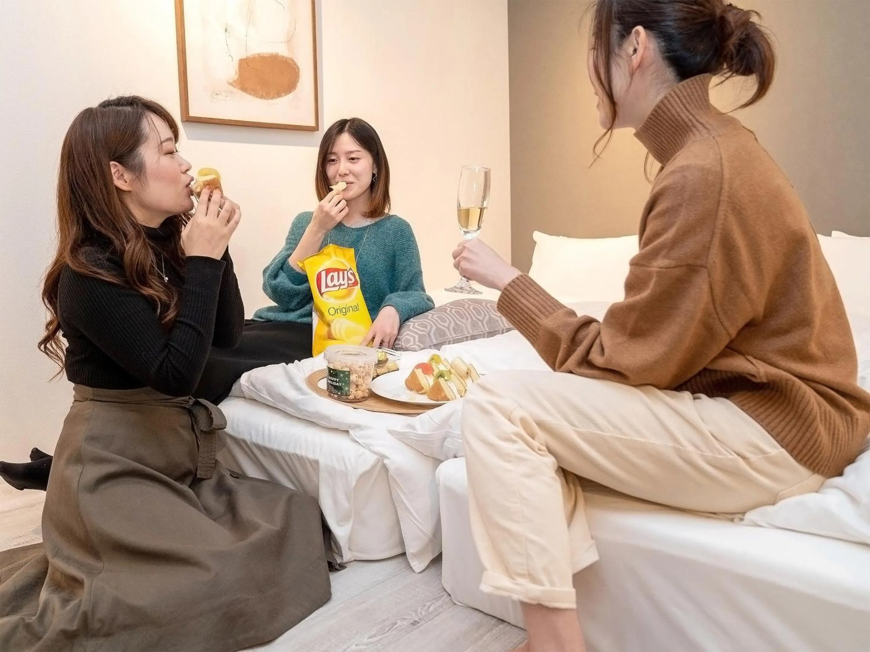 People in Lestel Maru