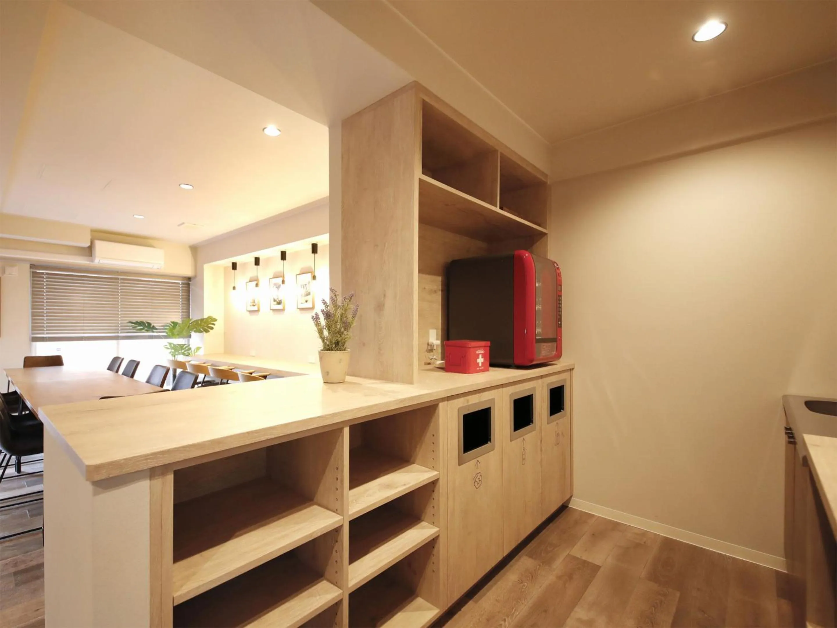 Communal lounge/ TV room in Lestel Maru