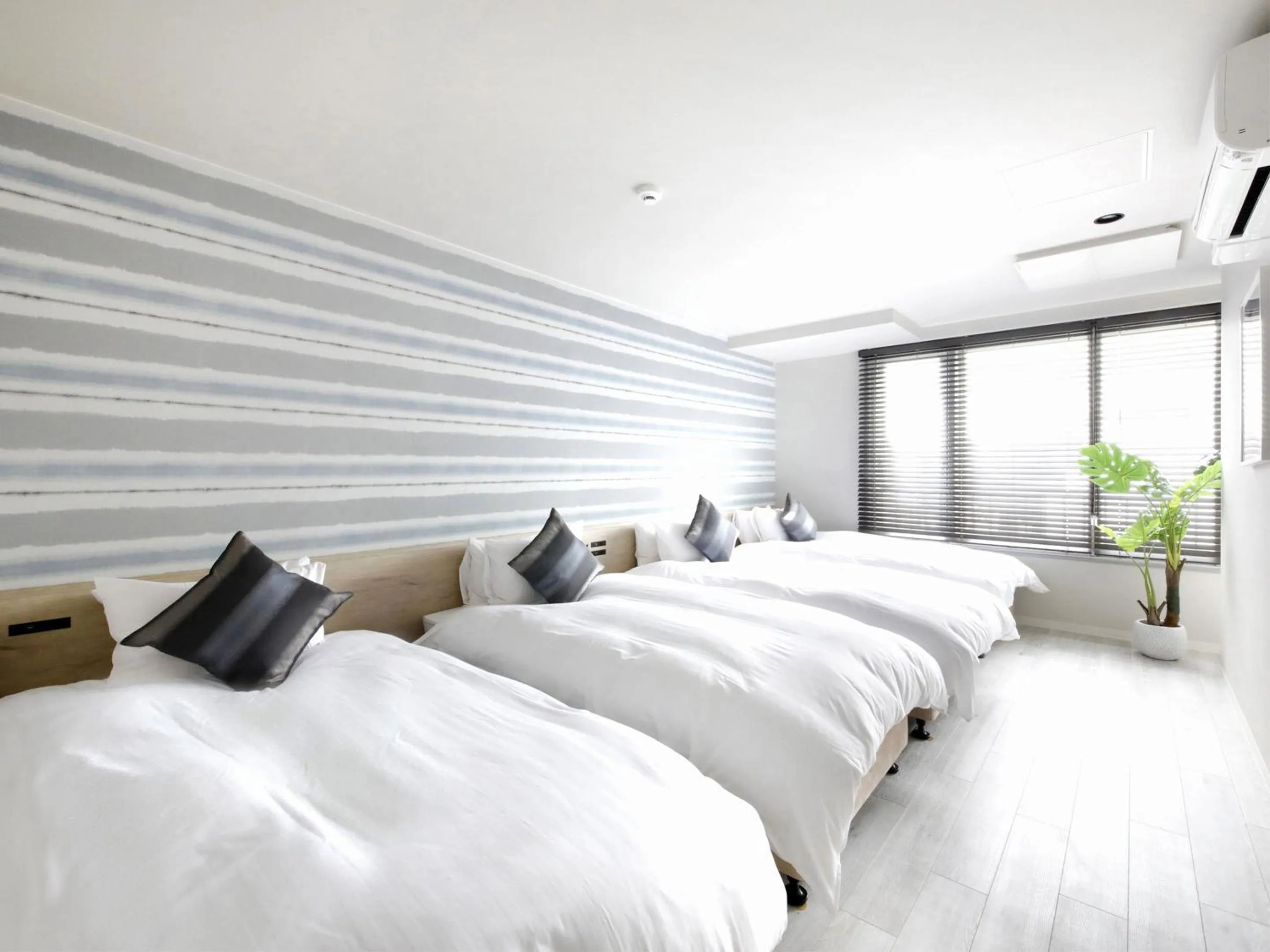 Bedroom, Bed in Lestel Maru