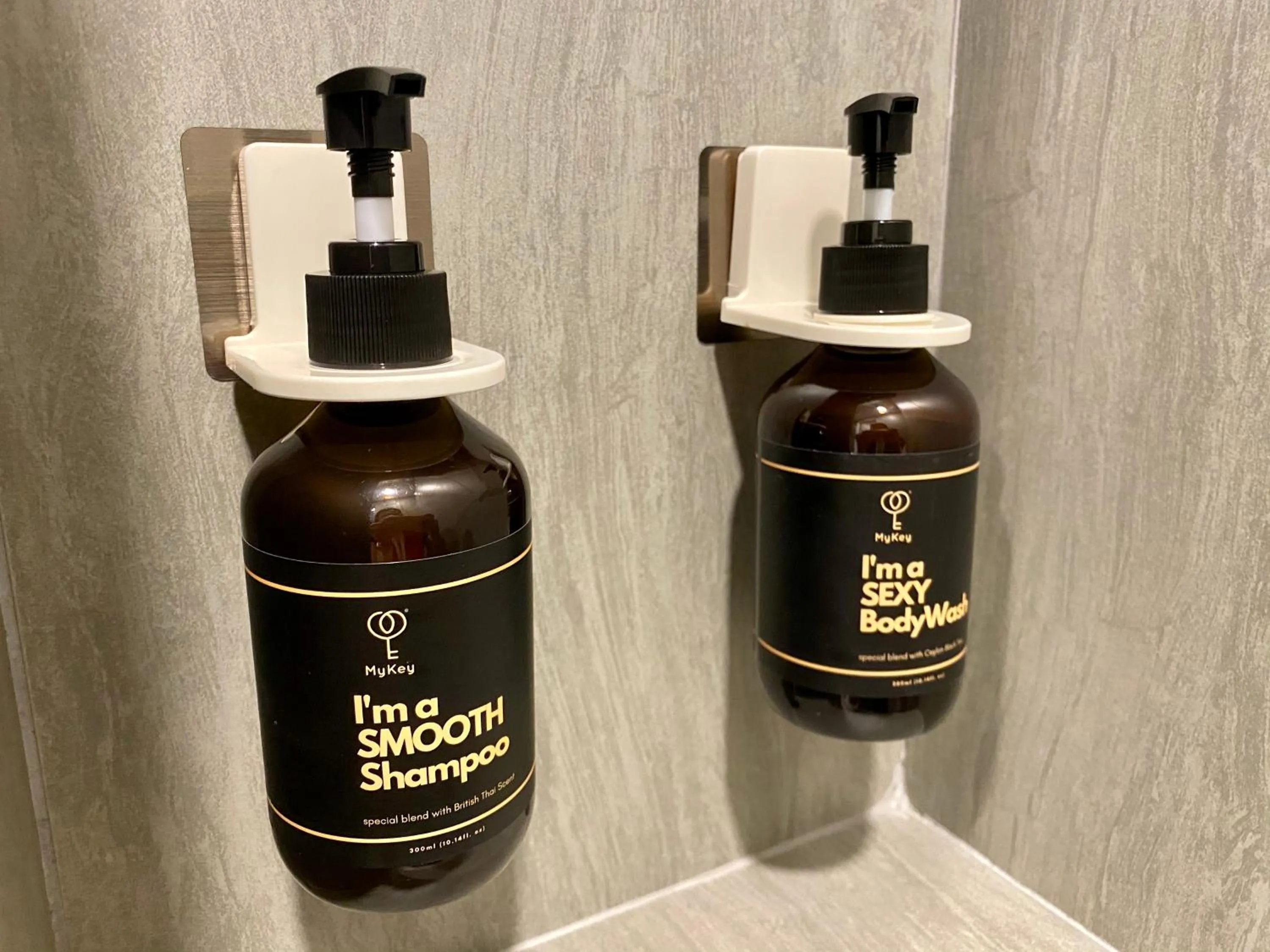 Ceylonz Seasonal Suites