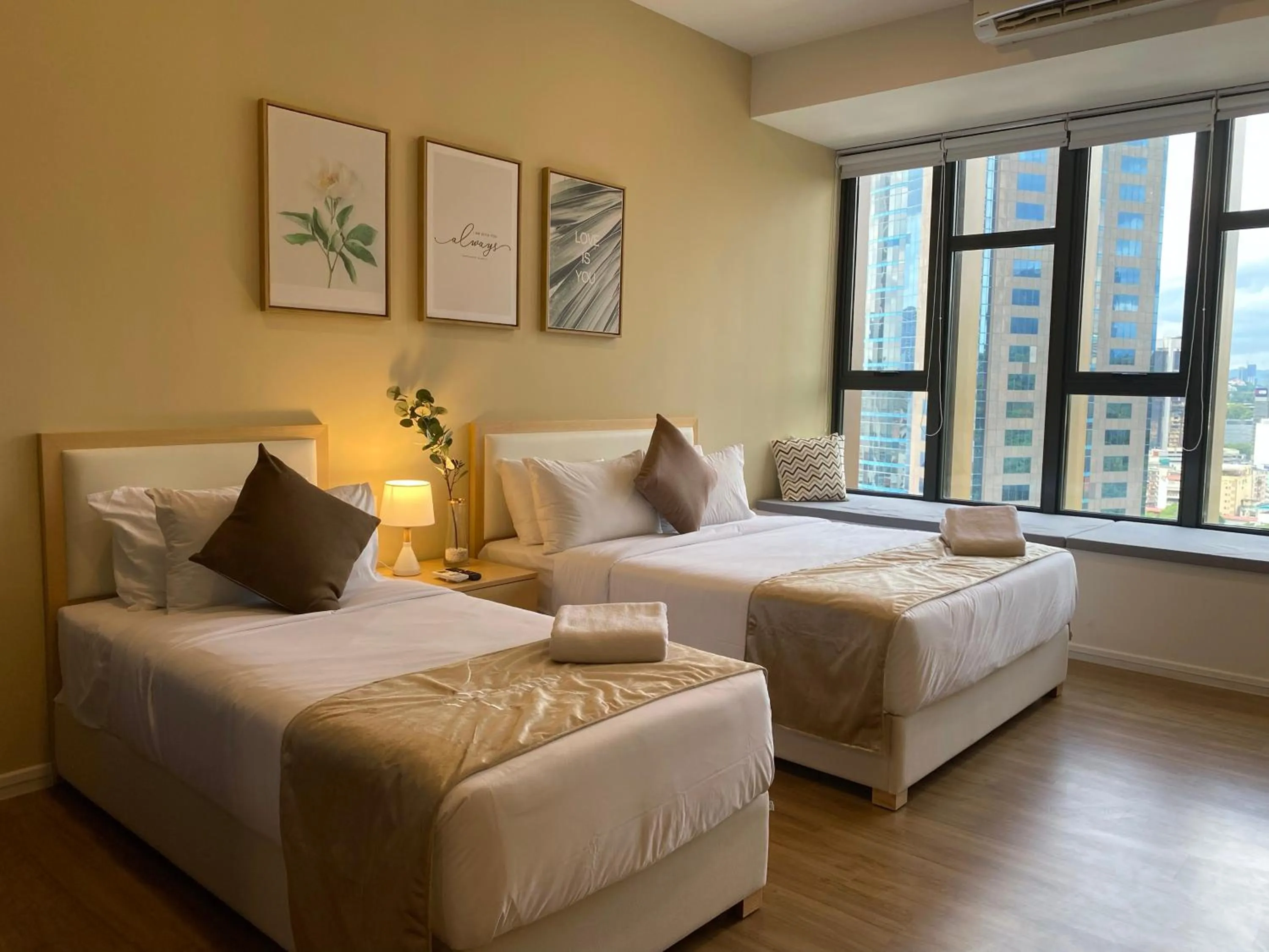 Bed in Ceylonz Starlight Suites Bukit Bintang