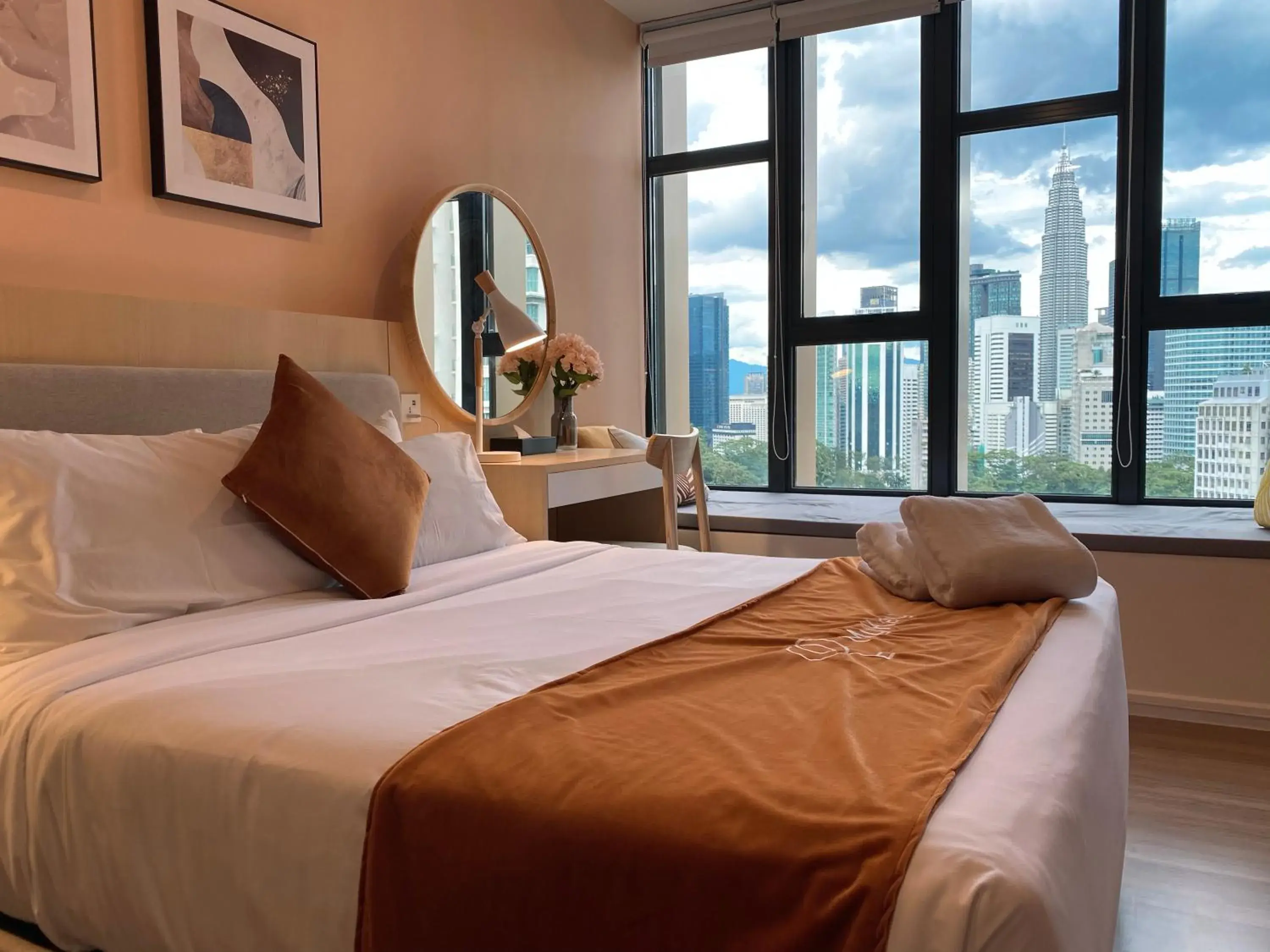 Bed in Ceylonz Starlight Suites Bukit Bintang Bed in Ceylonz Starlight Suites Bukit Bintang