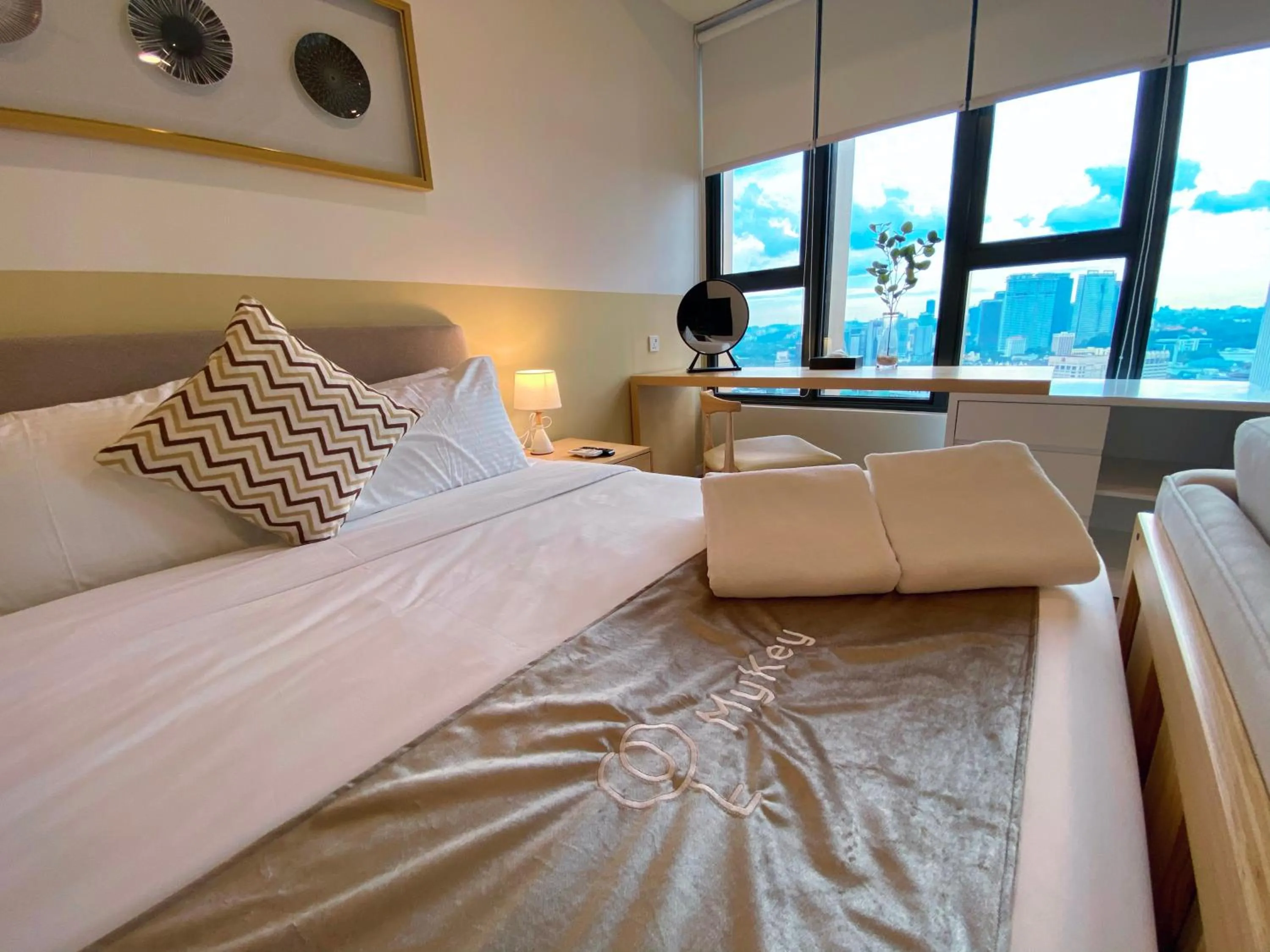 Bed in Ceylonz Starlight Suites Bukit Bintang