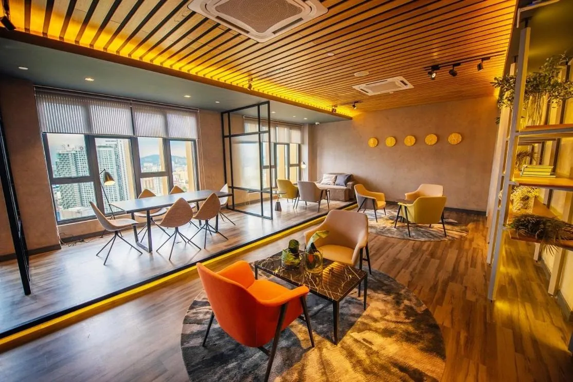 Ceylonz Starlight Suites Bukit Bintang