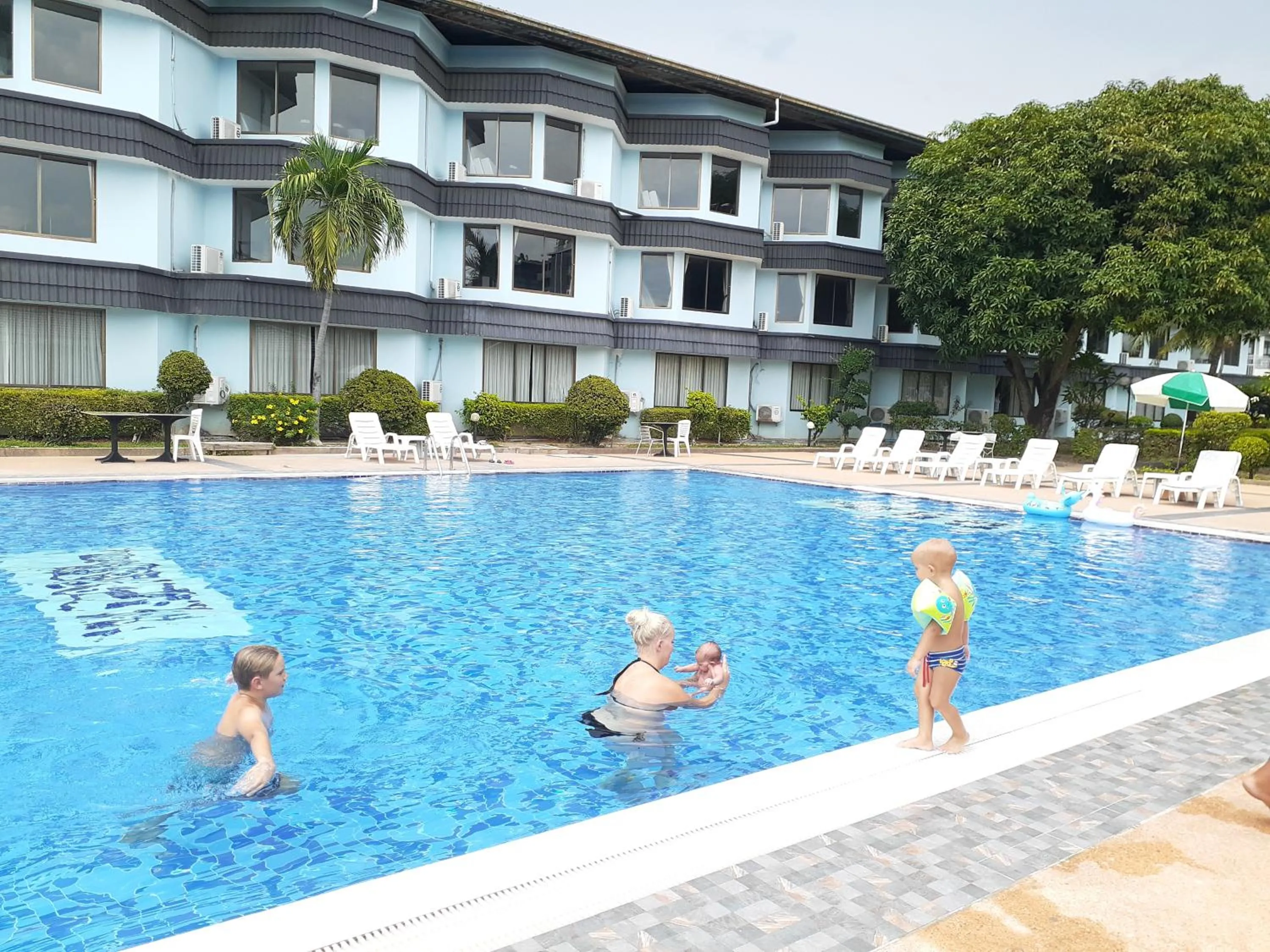 Silversand Villa Hotel