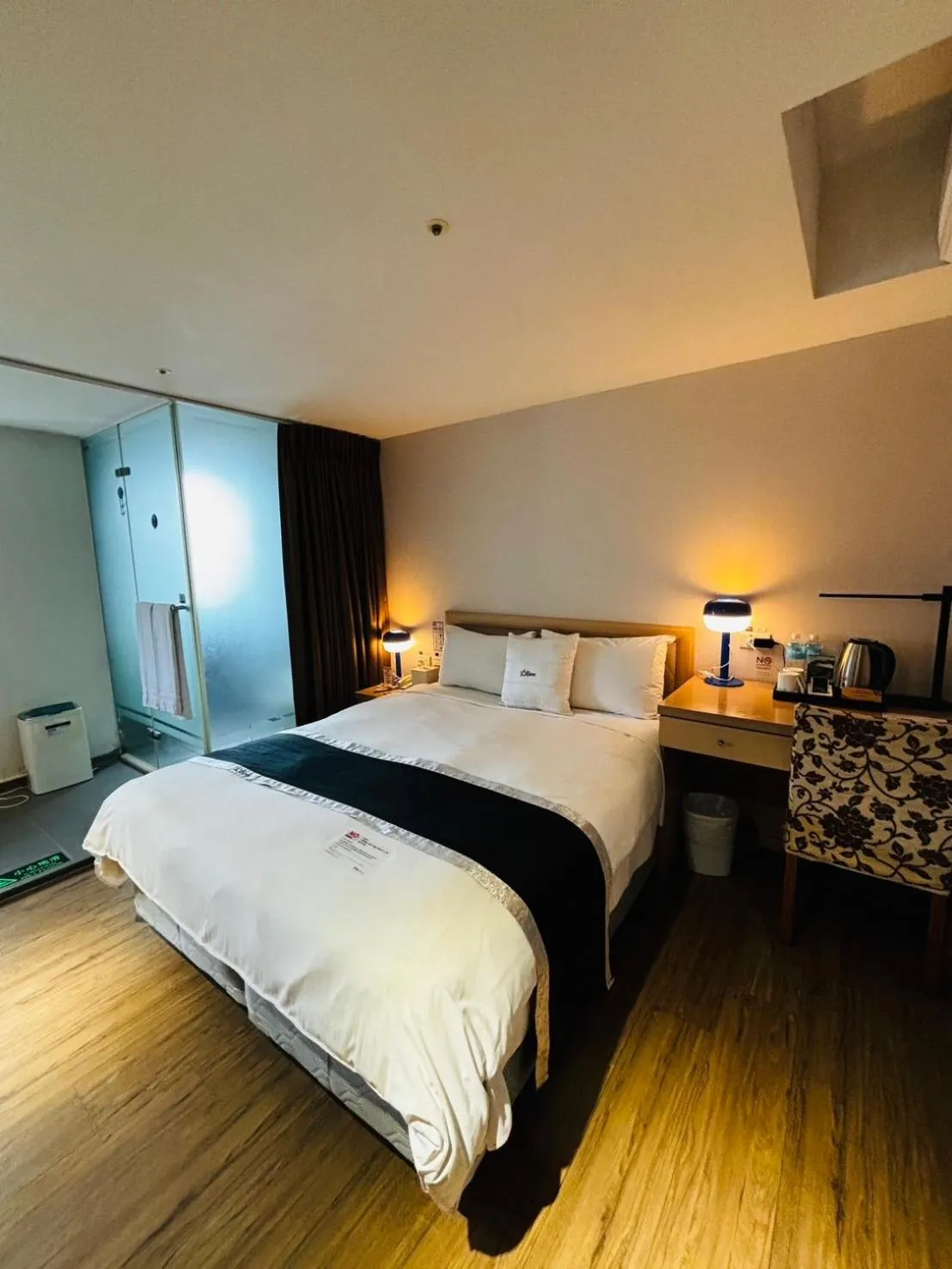 Property building, Bed in Stay Inn 2