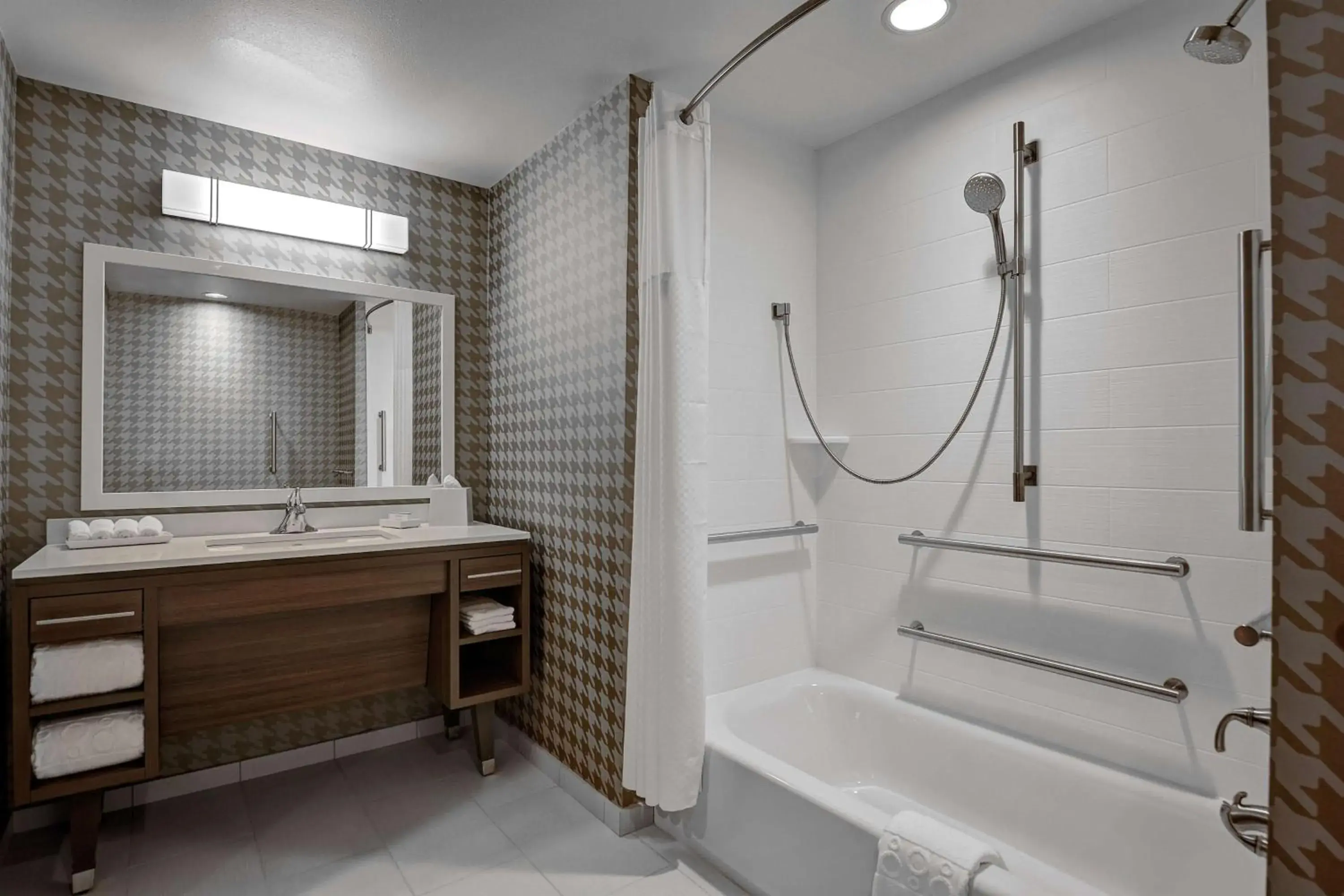 Queen Studio with Two Queen Beds - Mobility Access/Non-Smoking in Home2 Suites By Hilton Fort Mill, Sc Queen Studio with Two Queen Beds - Mobility Access/Non-Smoking in Home2 Suites By Hilton Fort Mill, Sc