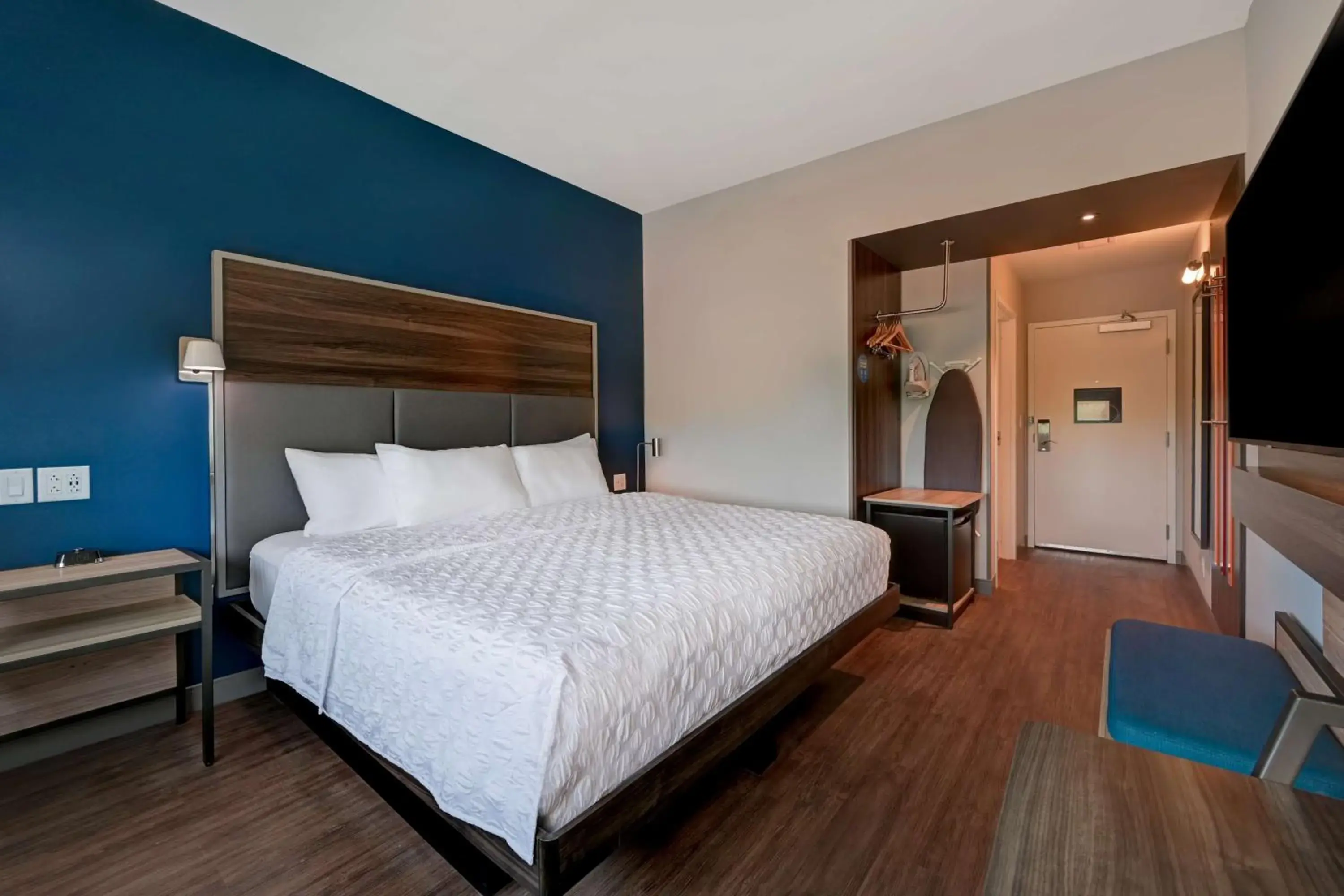 Bed in Tru By Hilton Mooresville Bed in Tru By Hilton Mooresville