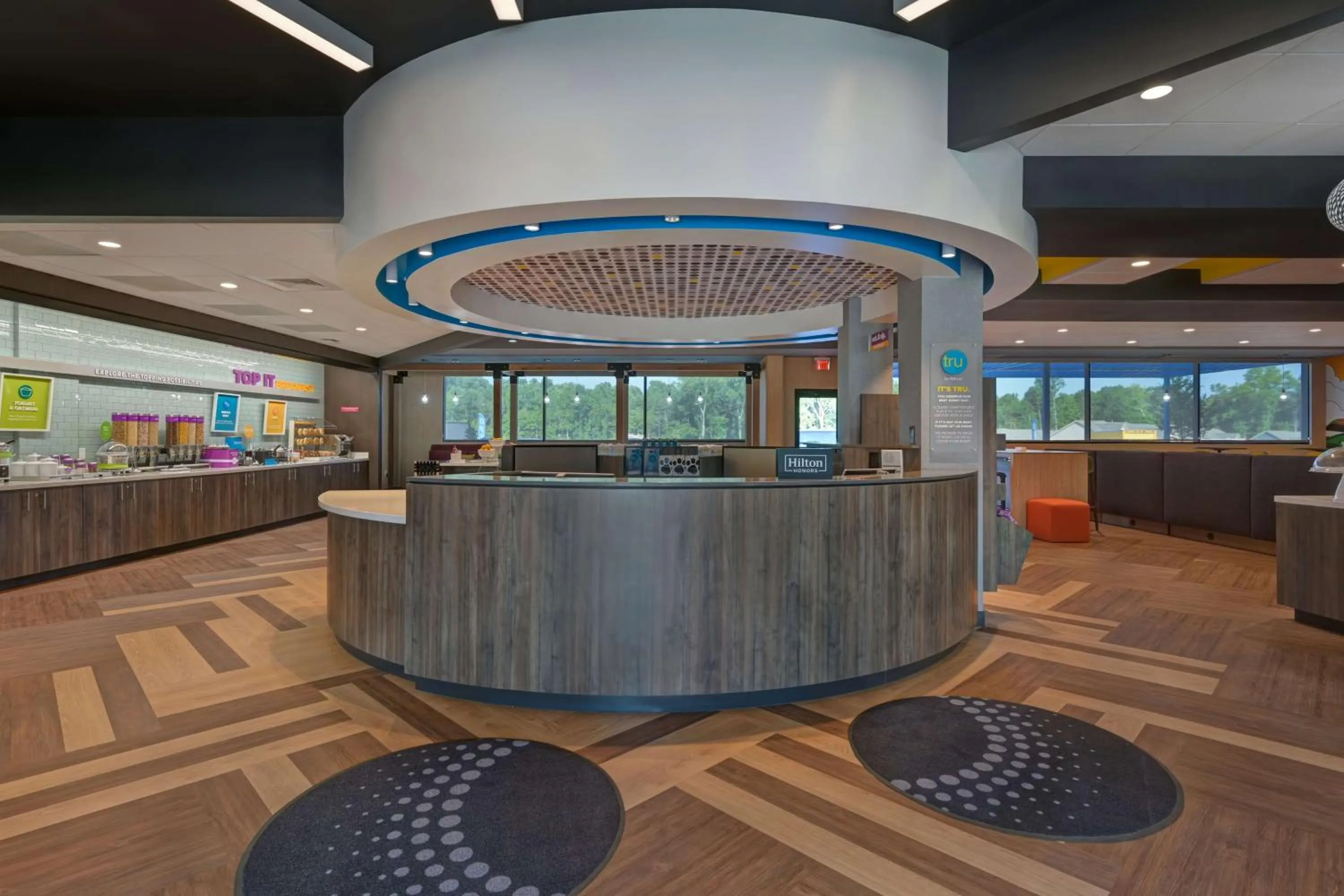 Breakfast in Tru By Hilton Mooresville