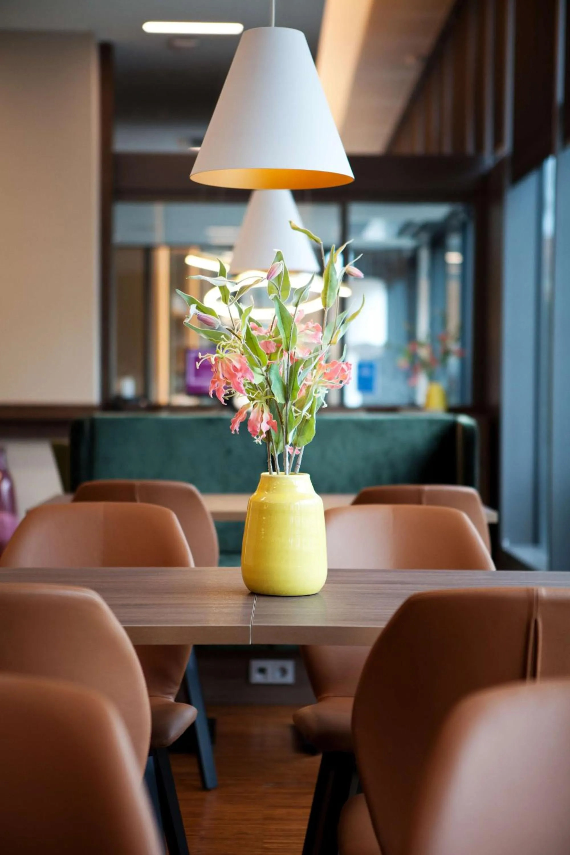 Restaurant/places to eat in Hampton By Hilton Munich City Center East