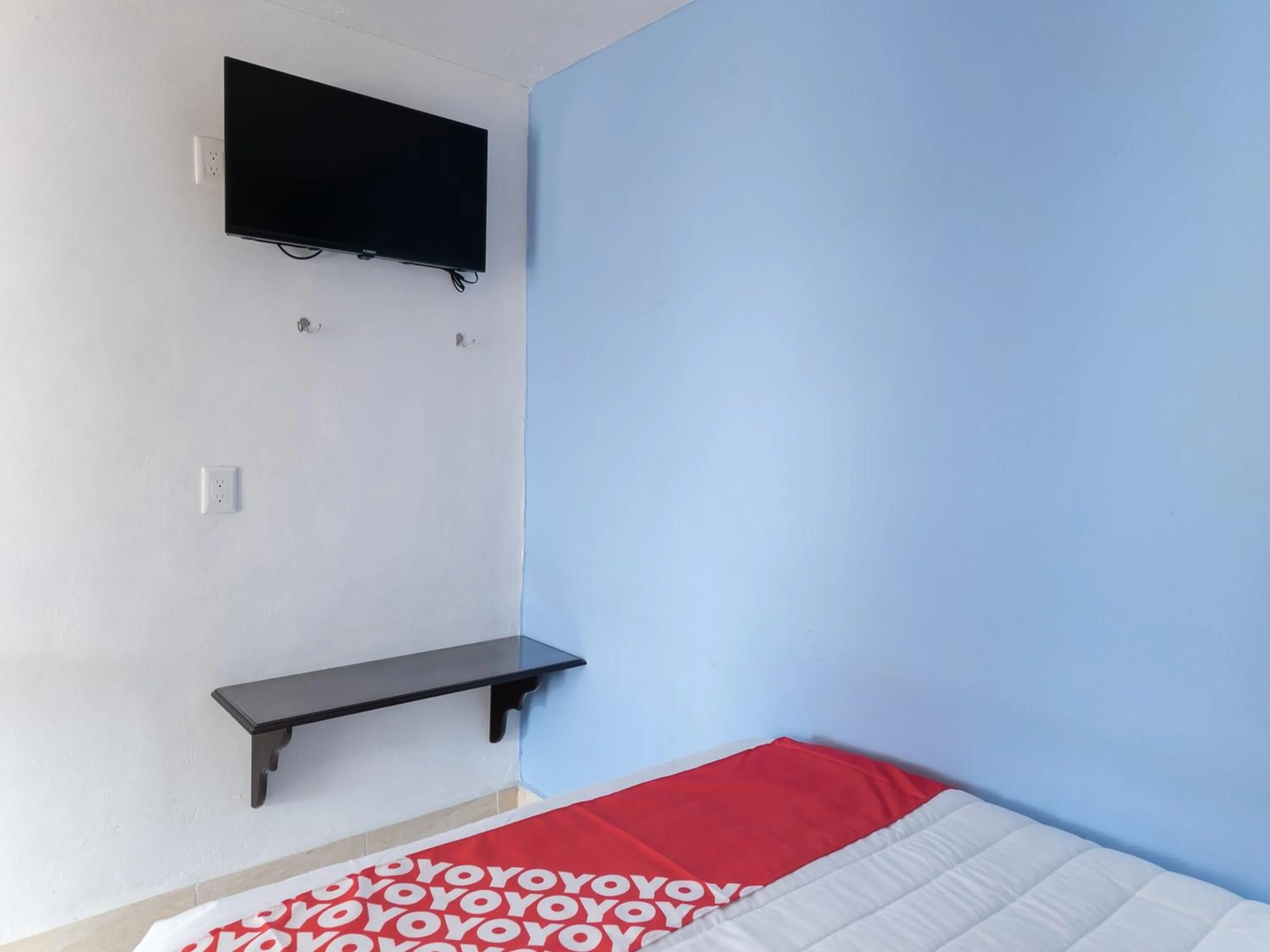 Bedroom, Bed in Hotel Casa Poblana