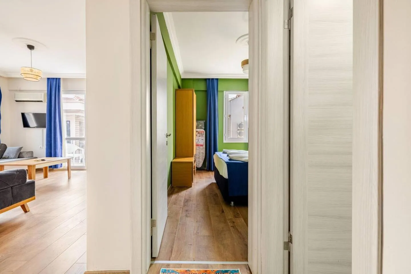 Seating area, Bed in Nehir Apart Hotel