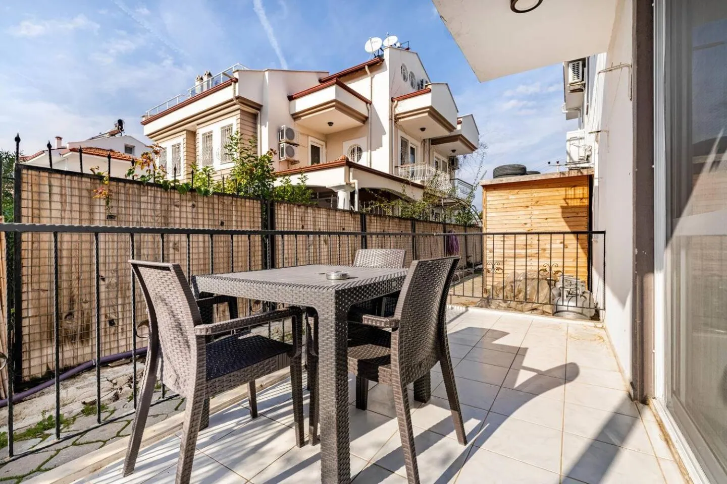 Balcony/Terrace in Nehir Apart Hotel