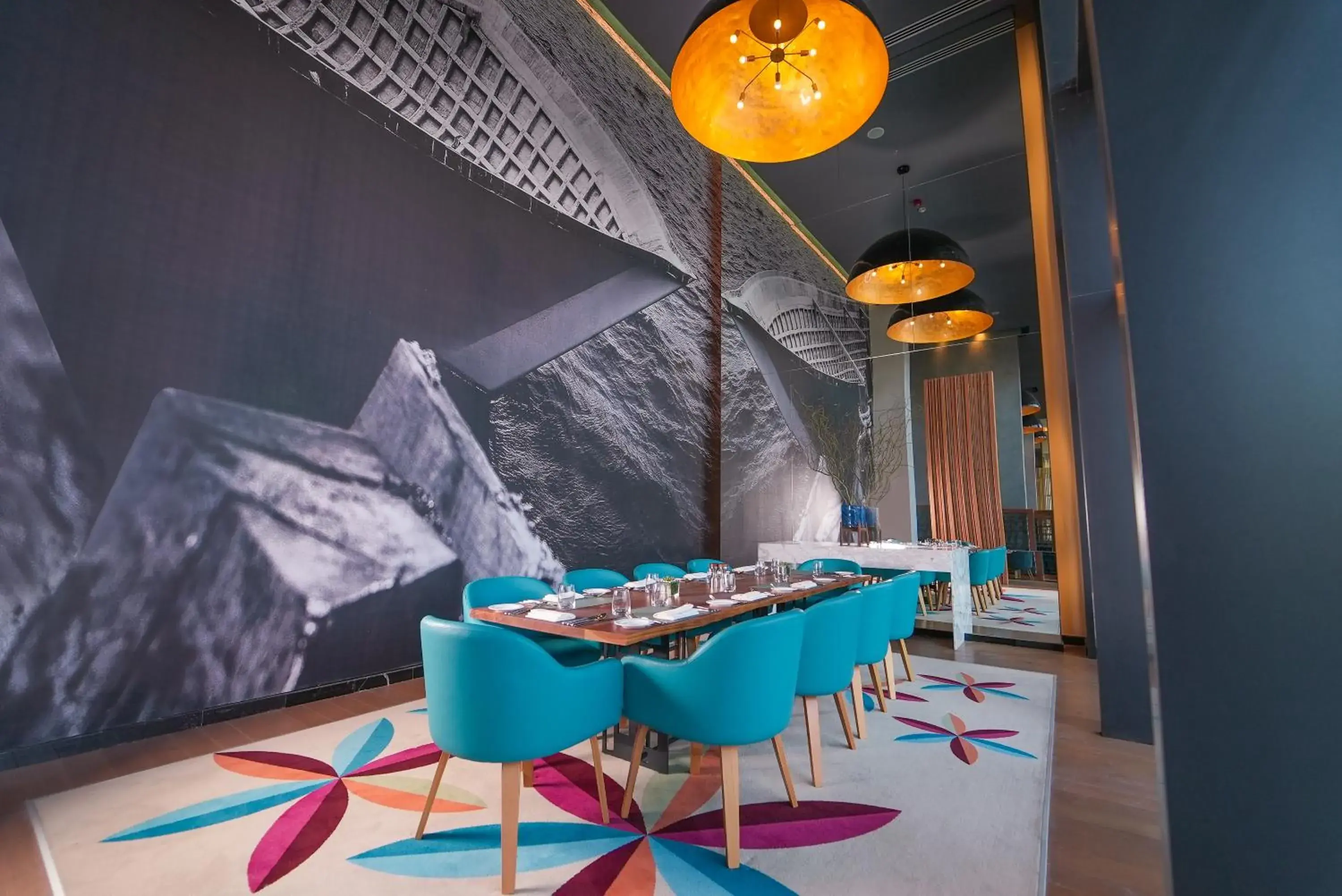 Restaurant/places to eat in Dana Rayhaan by Rotana Restaurant/places to eat in Dana Rayhaan by Rotana