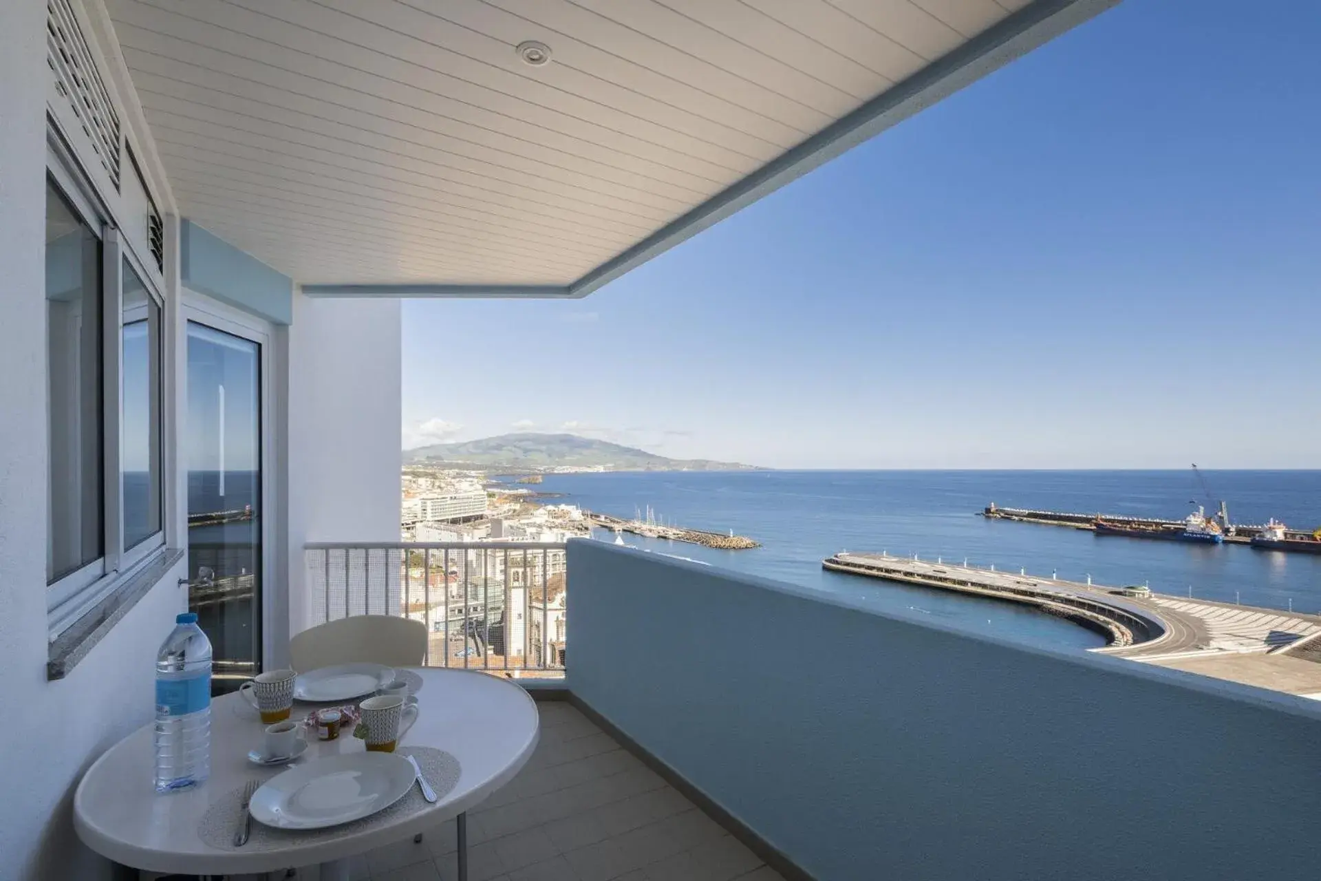 Volcanic Ocean View (Ponta Delgada historic center) Volcanic Ocean View (Ponta Delgada historic center)