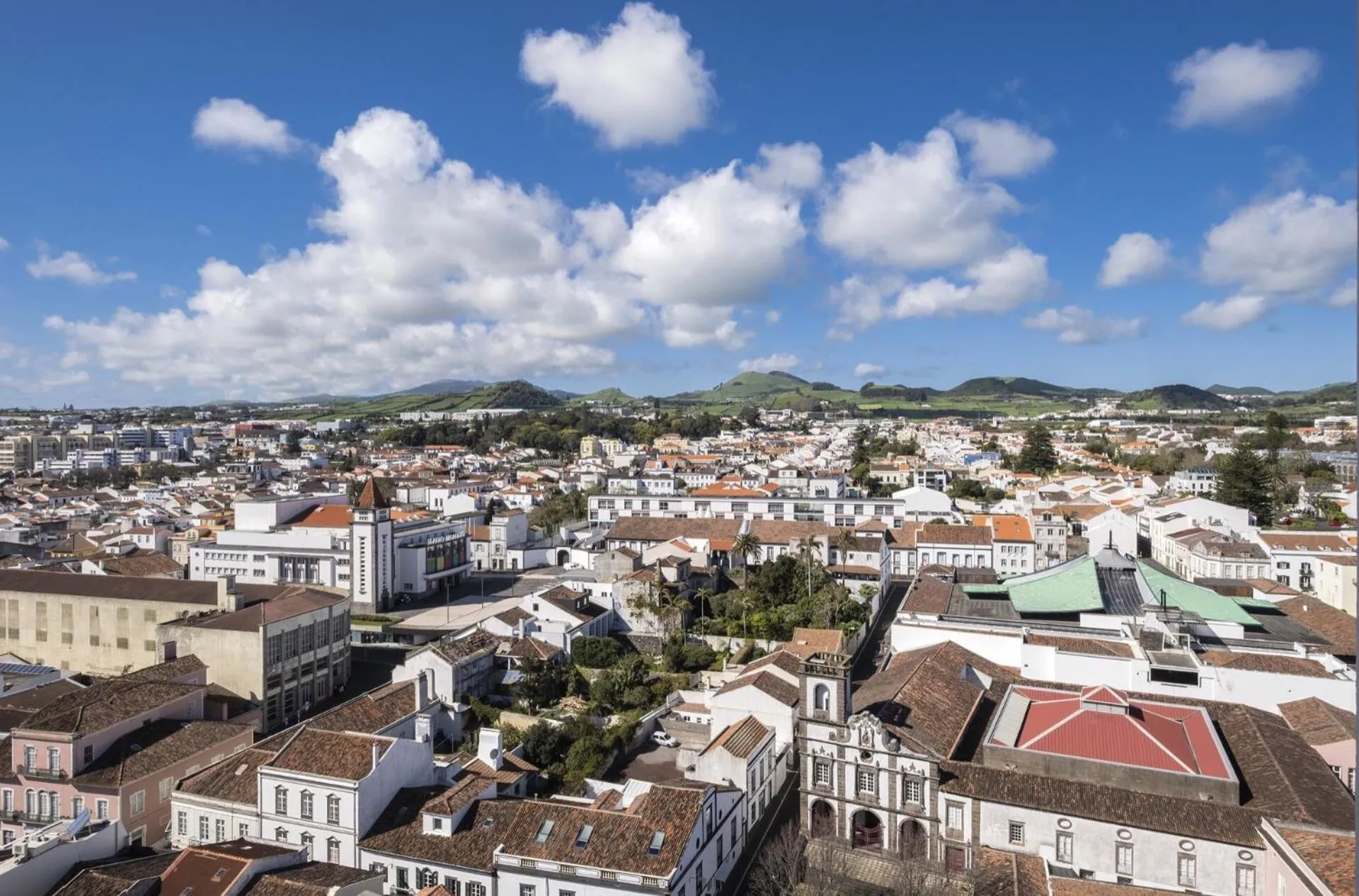 Volcanic Ocean View (Ponta Delgada historic center)
