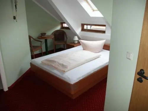 Photo of the whole room, Bed in La Rustica Altstadthotel