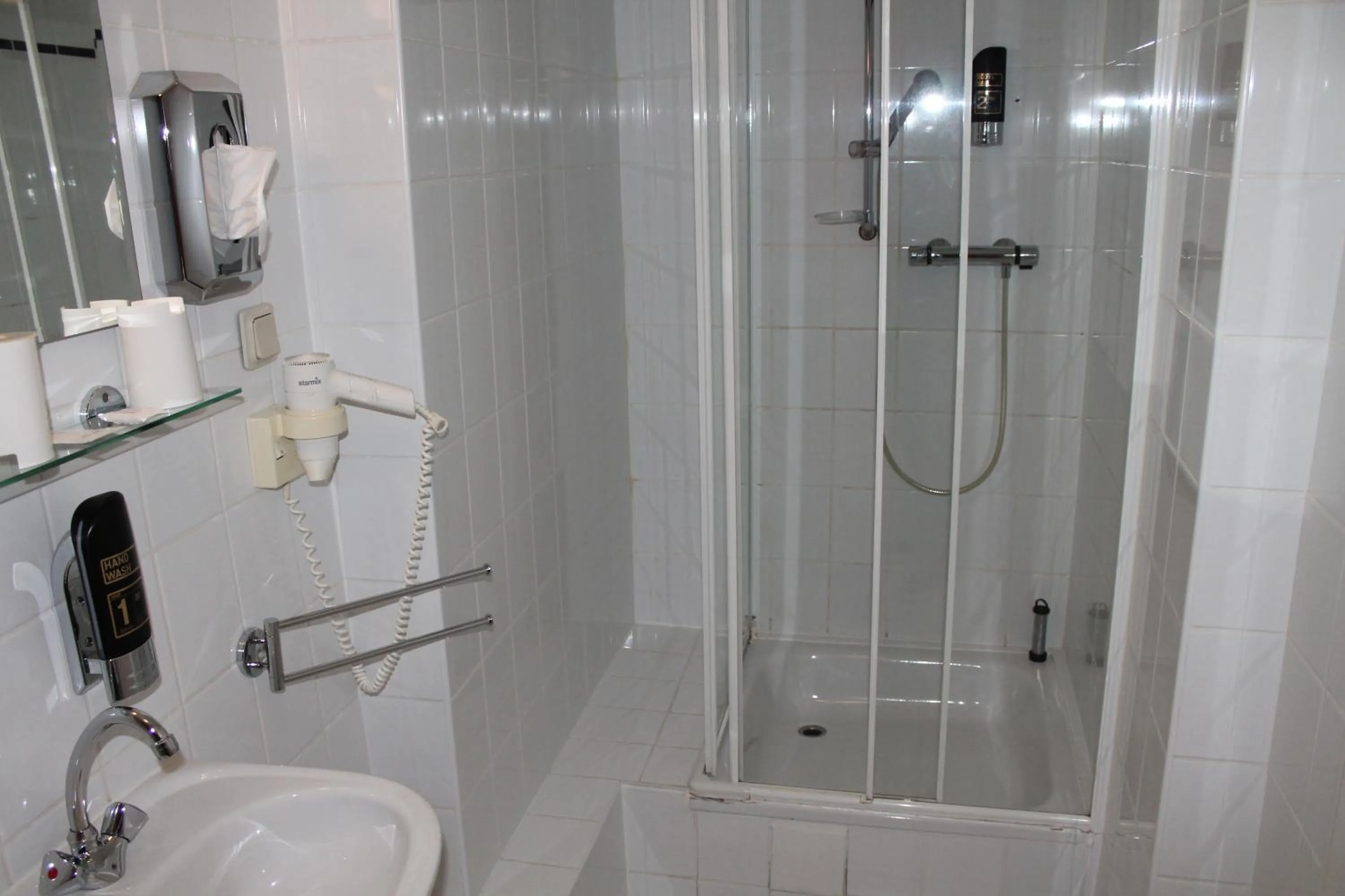 Bathroom in La Rustica Altstadthotel