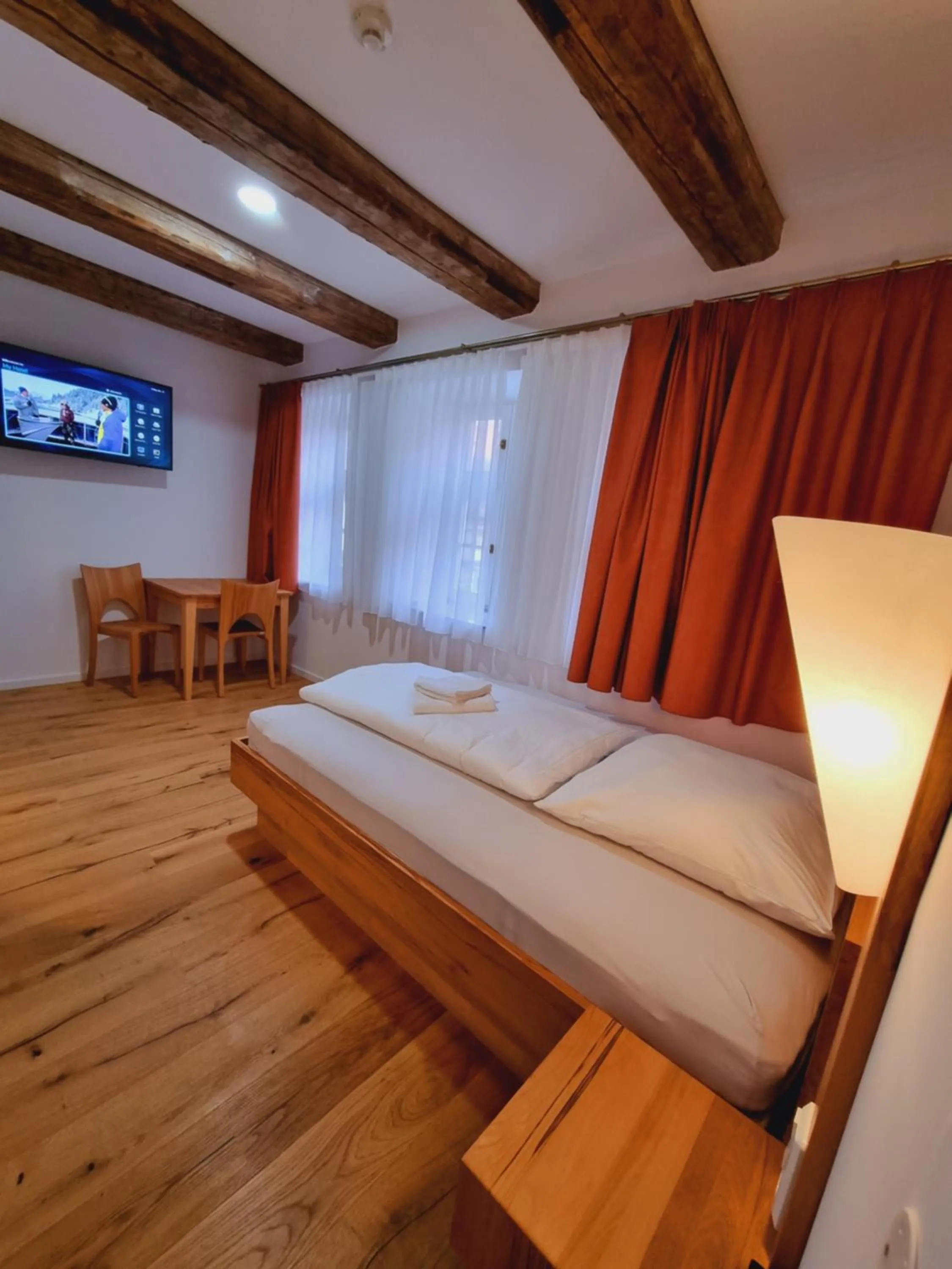 Photo of the whole room, Bed in La Rustica Altstadthotel