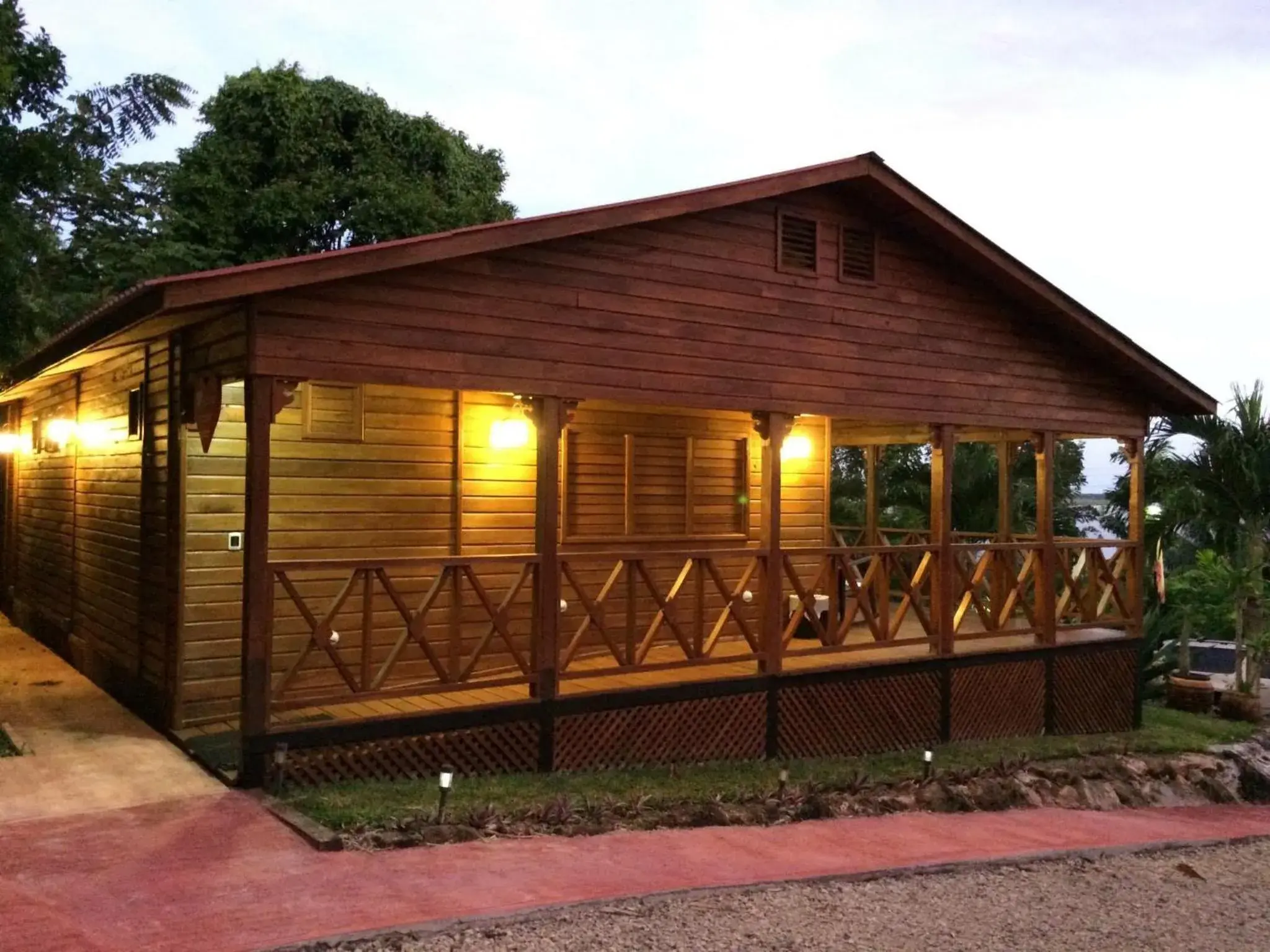 Property building in Coras Place Bacalar Lagoon front Property building in Coras Place Bacalar Lagoon front