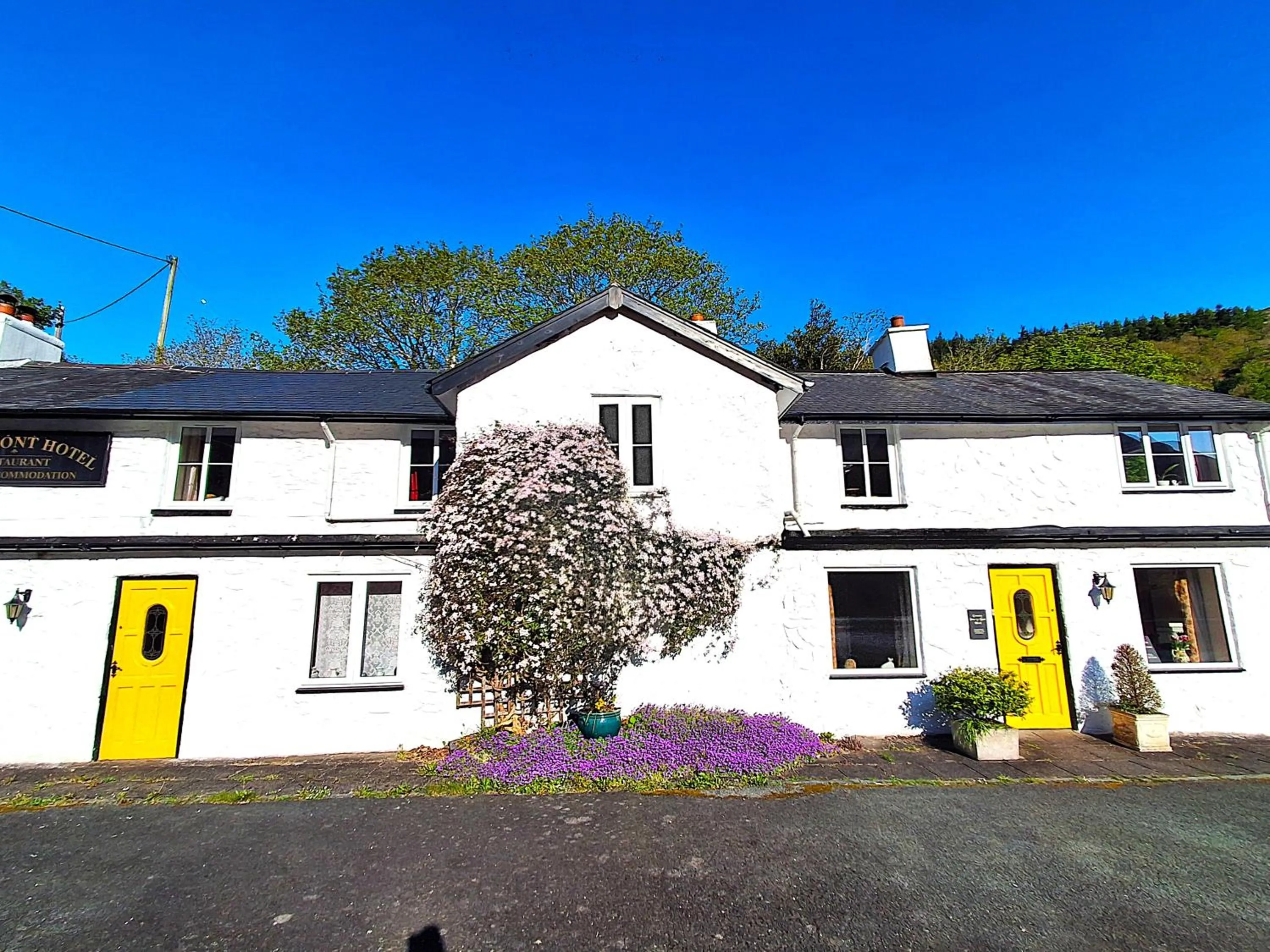 Property building in Pen-Y-Bont Hotel