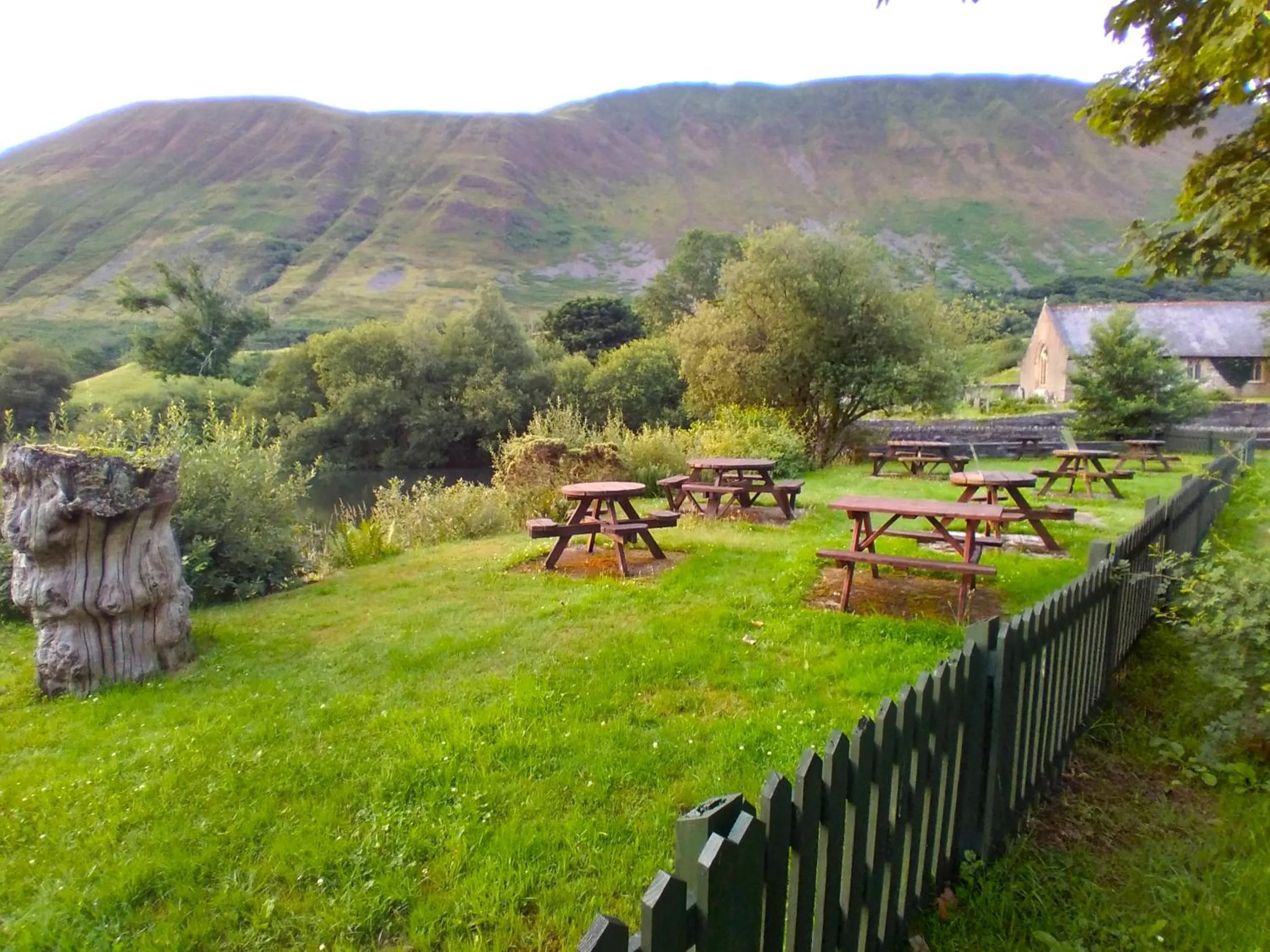 Garden in Pen-Y-Bont Hotel
