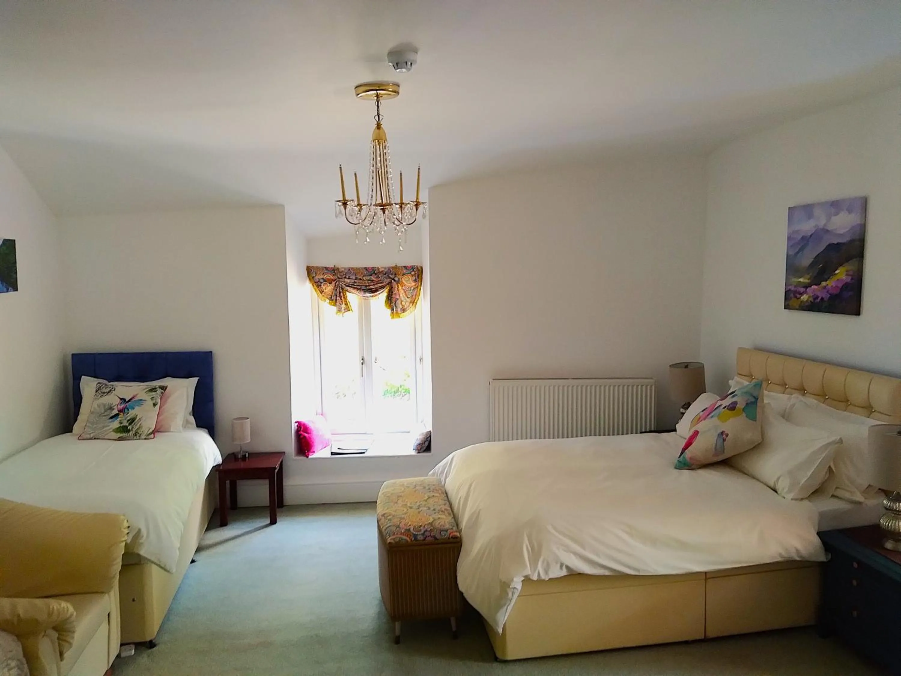 Family, Bed in Pen-Y-Bont Hotel