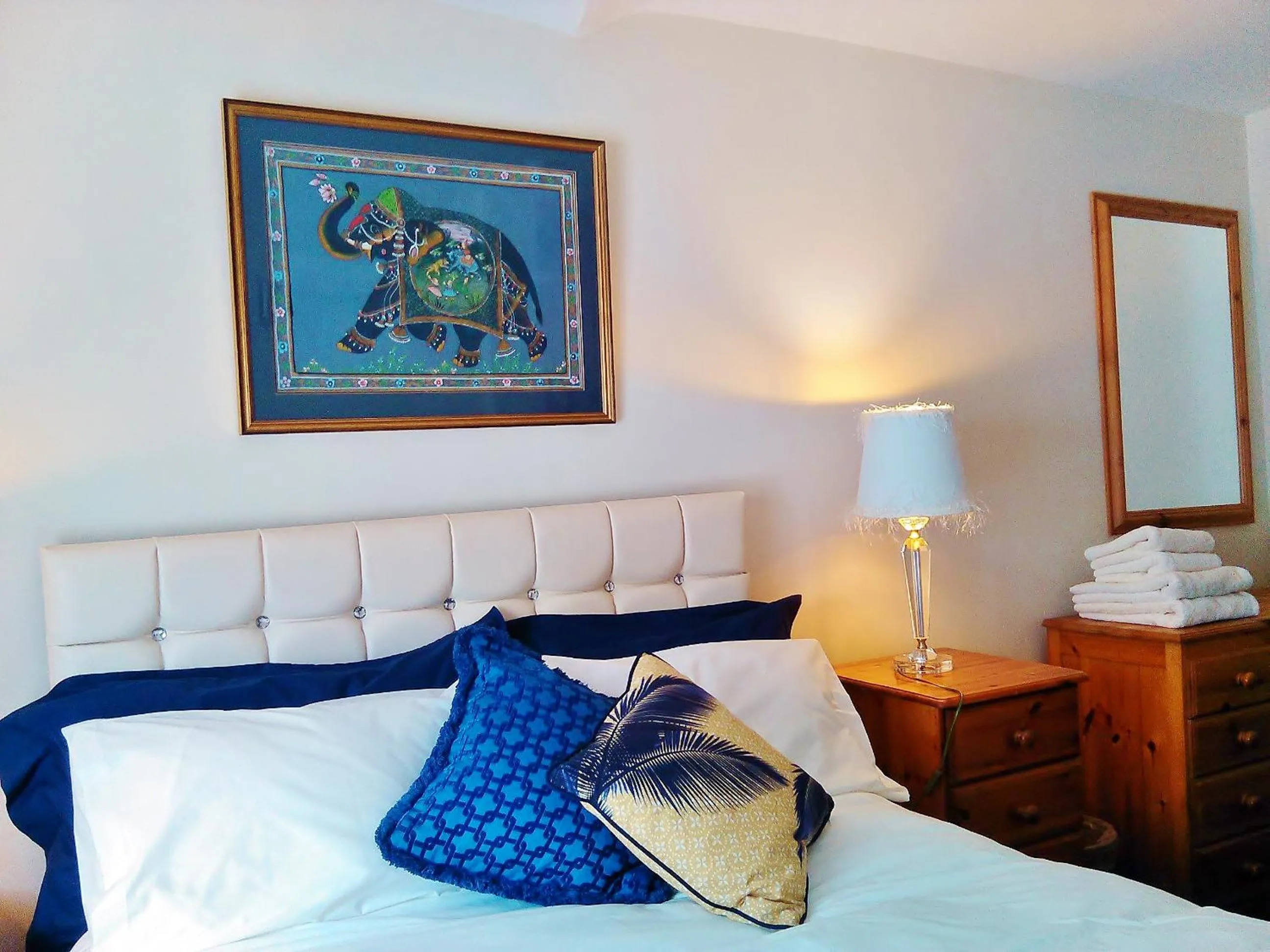 Bed in Pen-Y-Bont Hotel