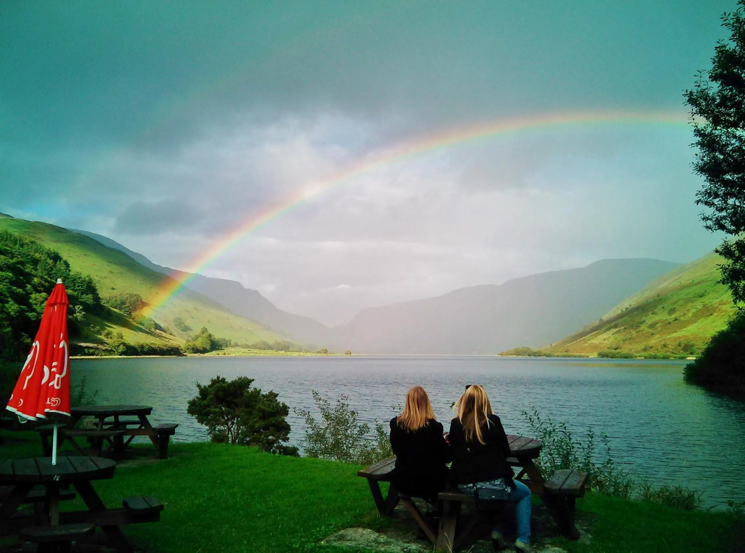Restaurant/places to eat in Pen-Y-Bont Hotel