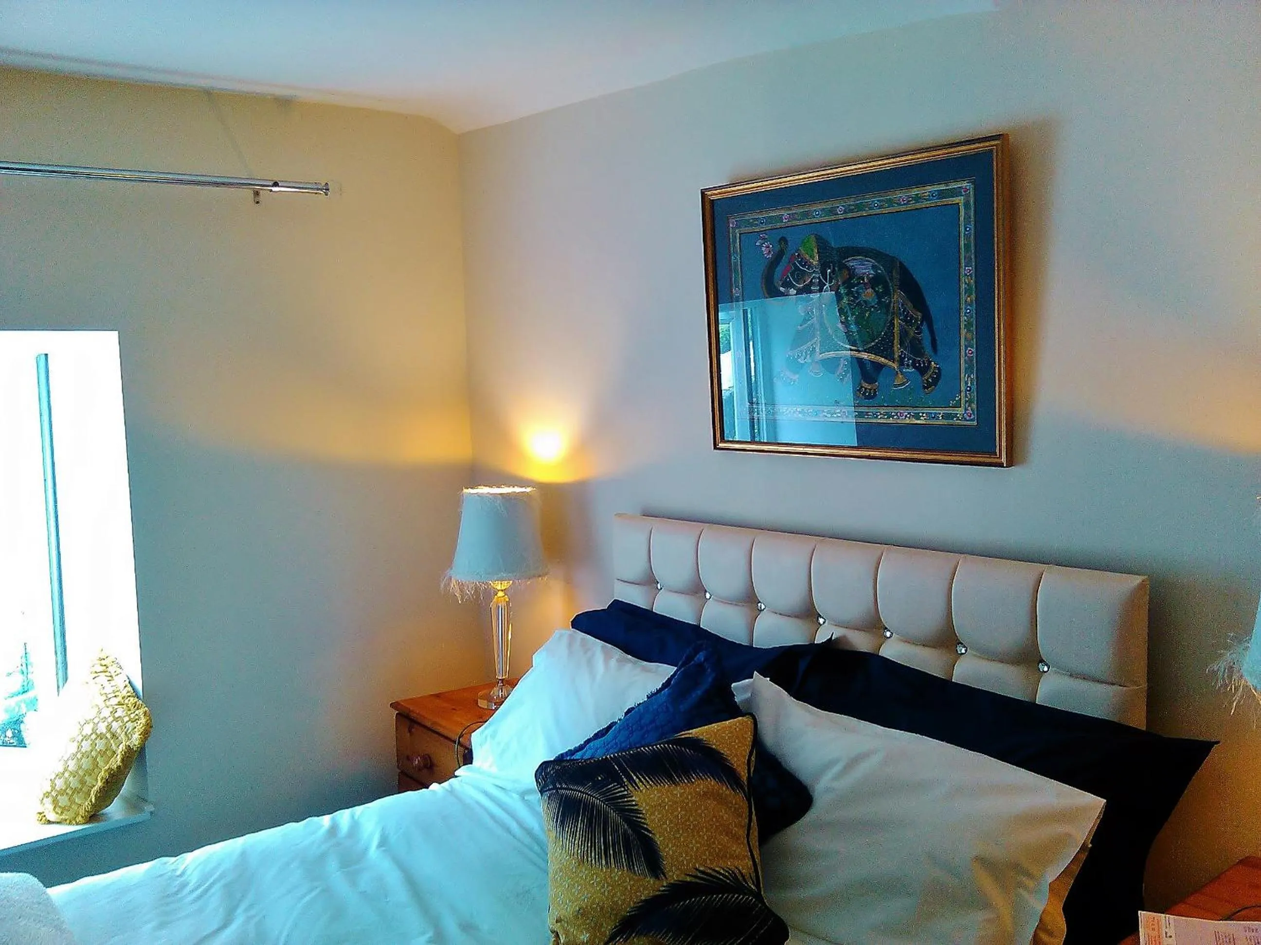 Bed in Pen-Y-Bont Hotel