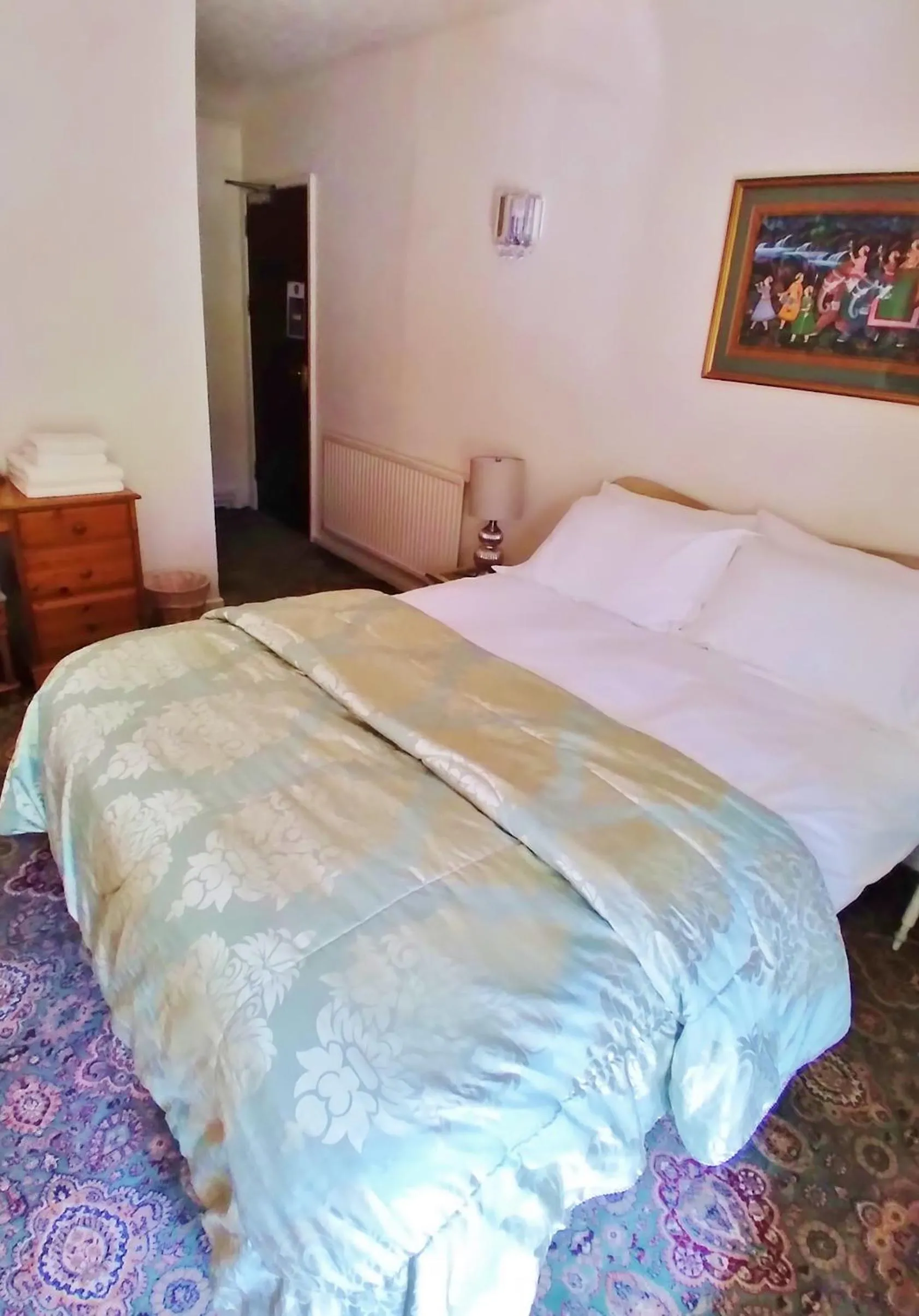 Bed in Pen-Y-Bont Hotel