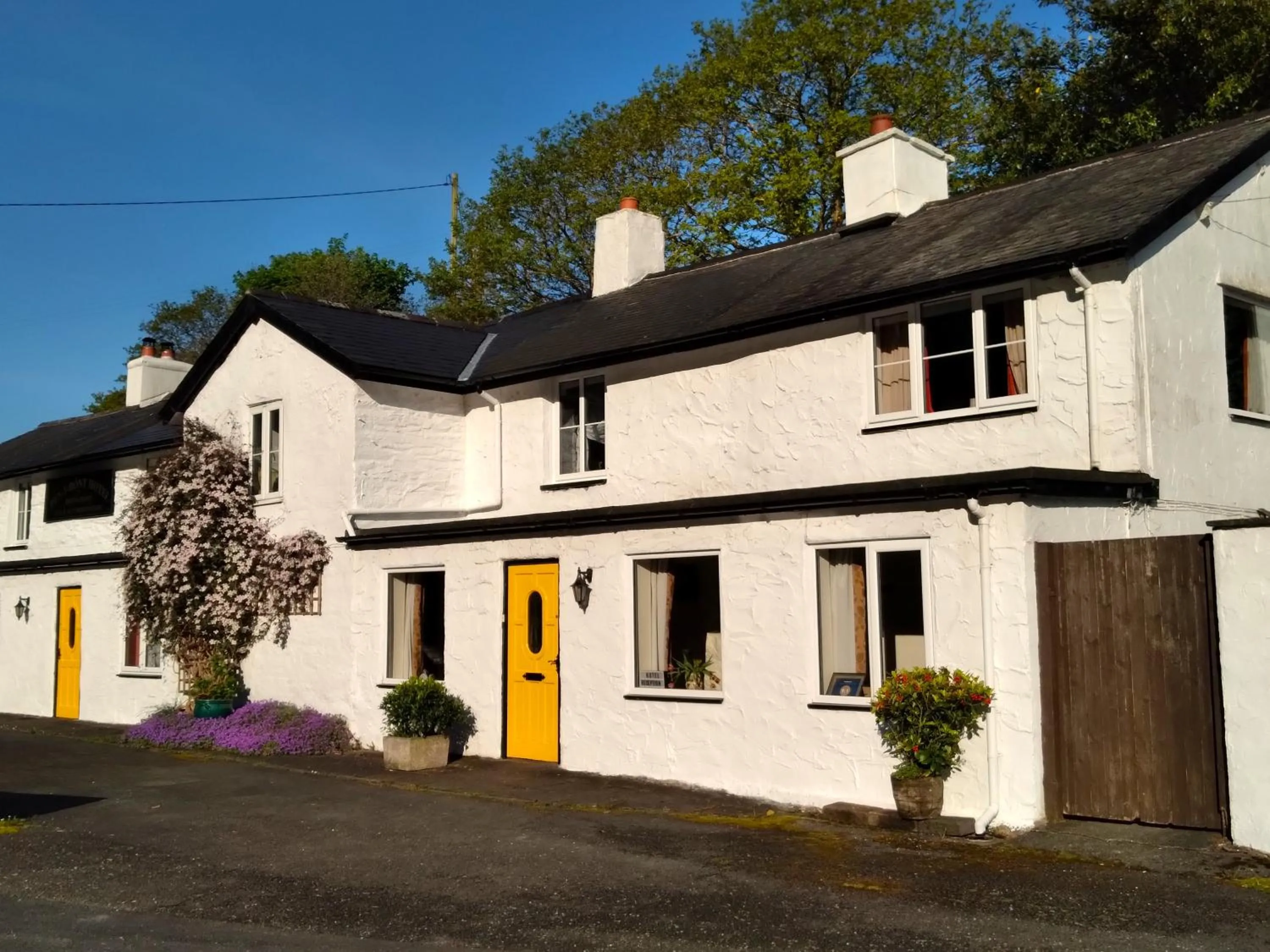 Property building in Pen-Y-Bont Hotel