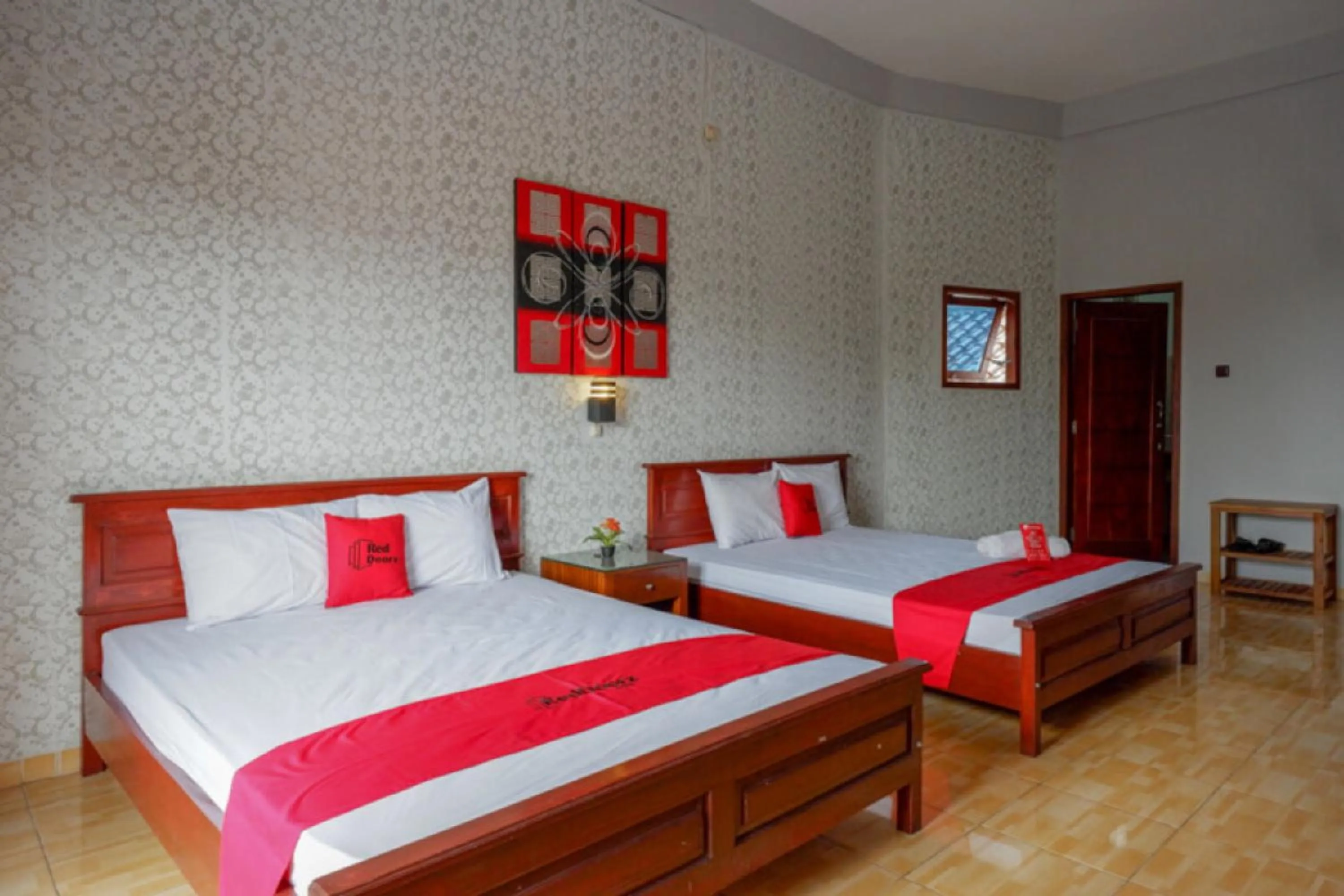 Bed in RedDoorz Syariah near Kawasan Sam Poo Kong 2