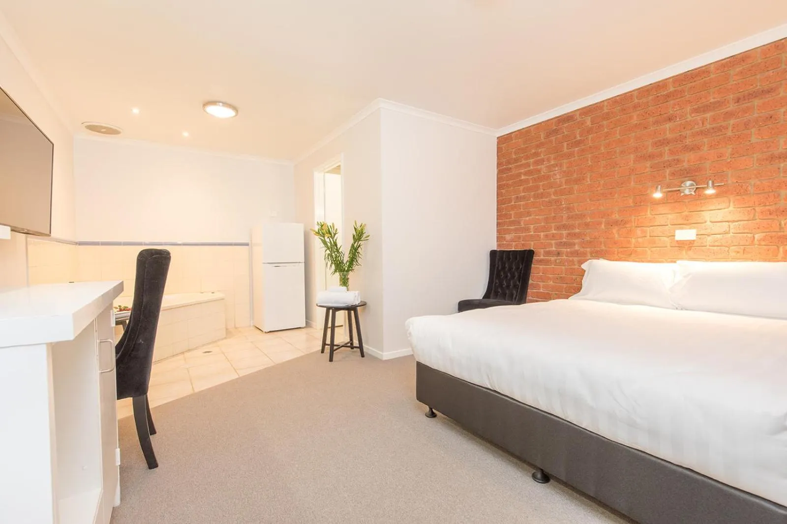 Bed in Mildura City Gate Motel