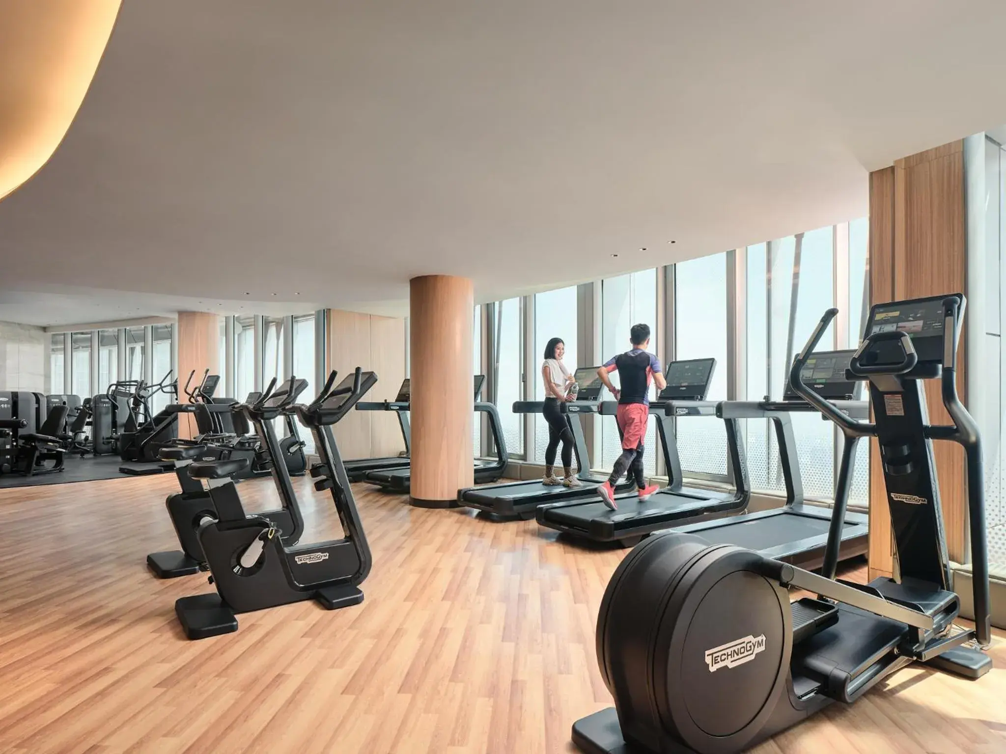 Fitness centre/facilities in J Hotel, Shanghai Tower - Above All Else, Overlooking the Bund Fitness centre/facilities in J Hotel, Shanghai Tower - Above All Else, Overlooking the Bund