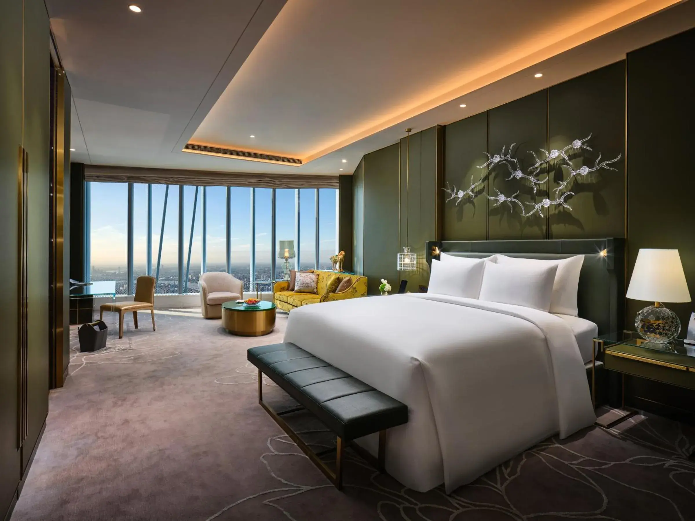 Bedroom, Bed in J Hotel, Shanghai Tower - Above All Else, Overlooking the Bund Bedroom, Bed in J Hotel, Shanghai Tower - Above All Else, Overlooking the Bund