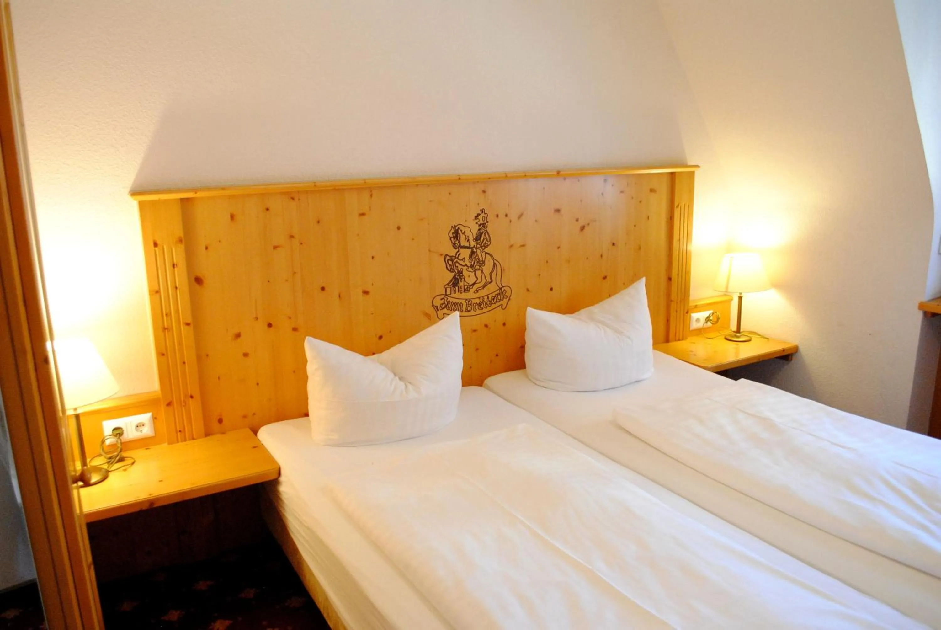 Bed in Hotel zum Breiterle - Self-Check-In