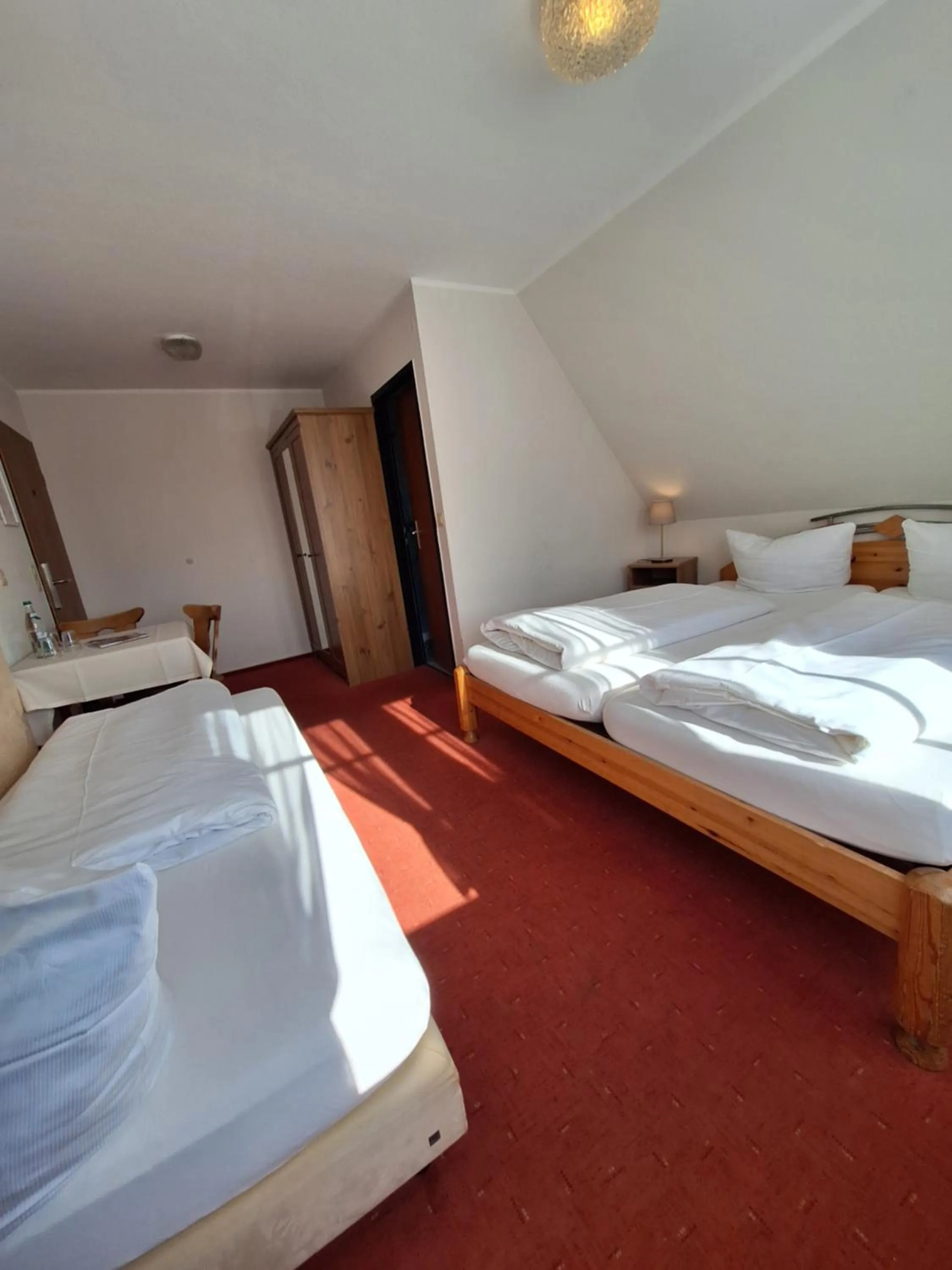 Bedroom, Bed in Hotel zum Breiterle - Self-Check-In