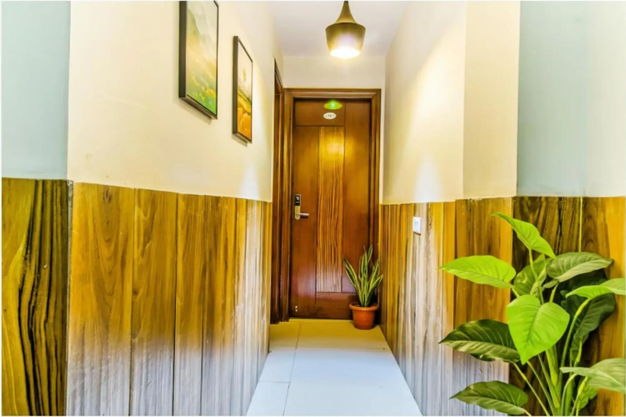 Lobby or reception in FabHotel A 97 Lobby or reception in FabHotel A 97