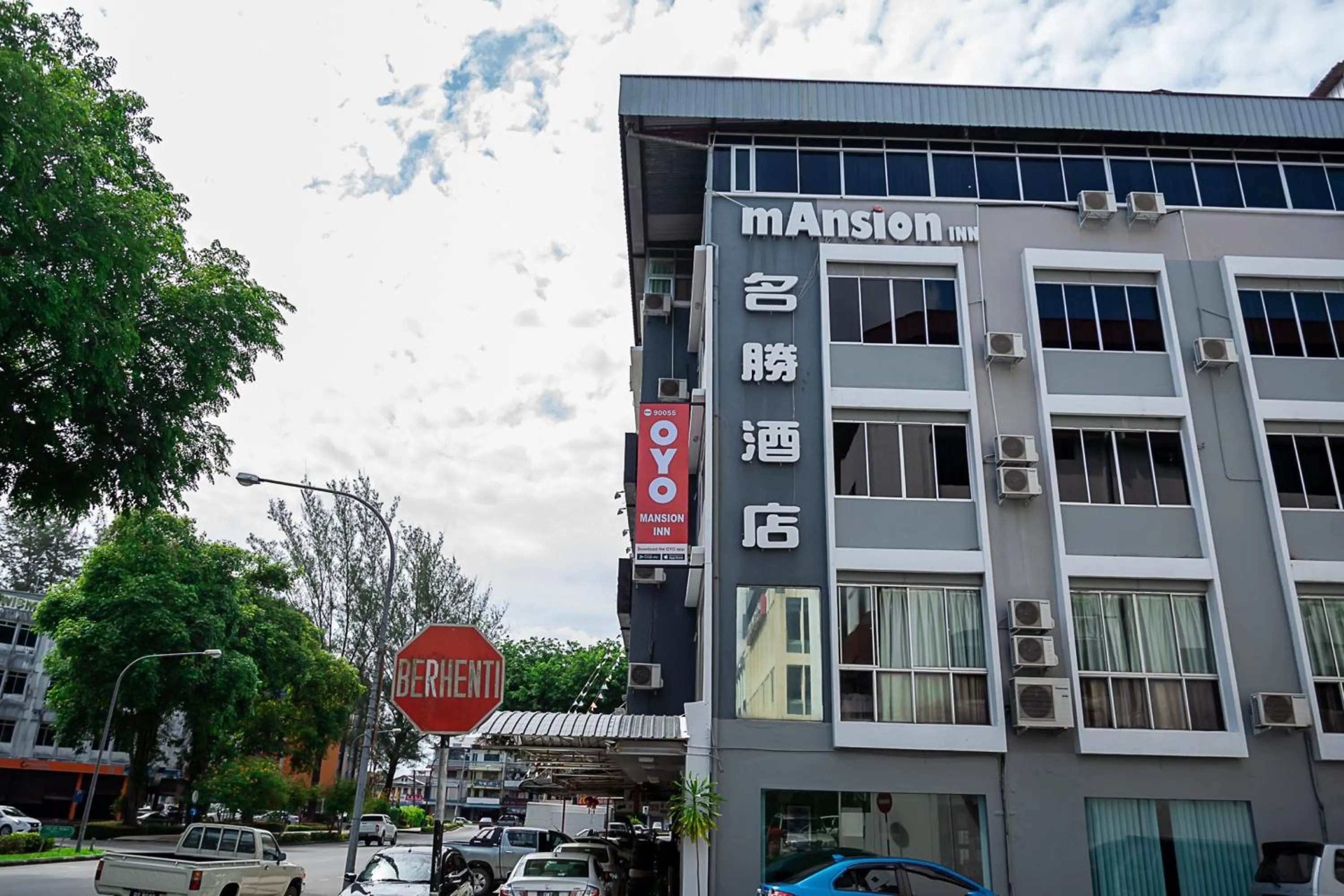 Property building in Mansion Inn Sibu