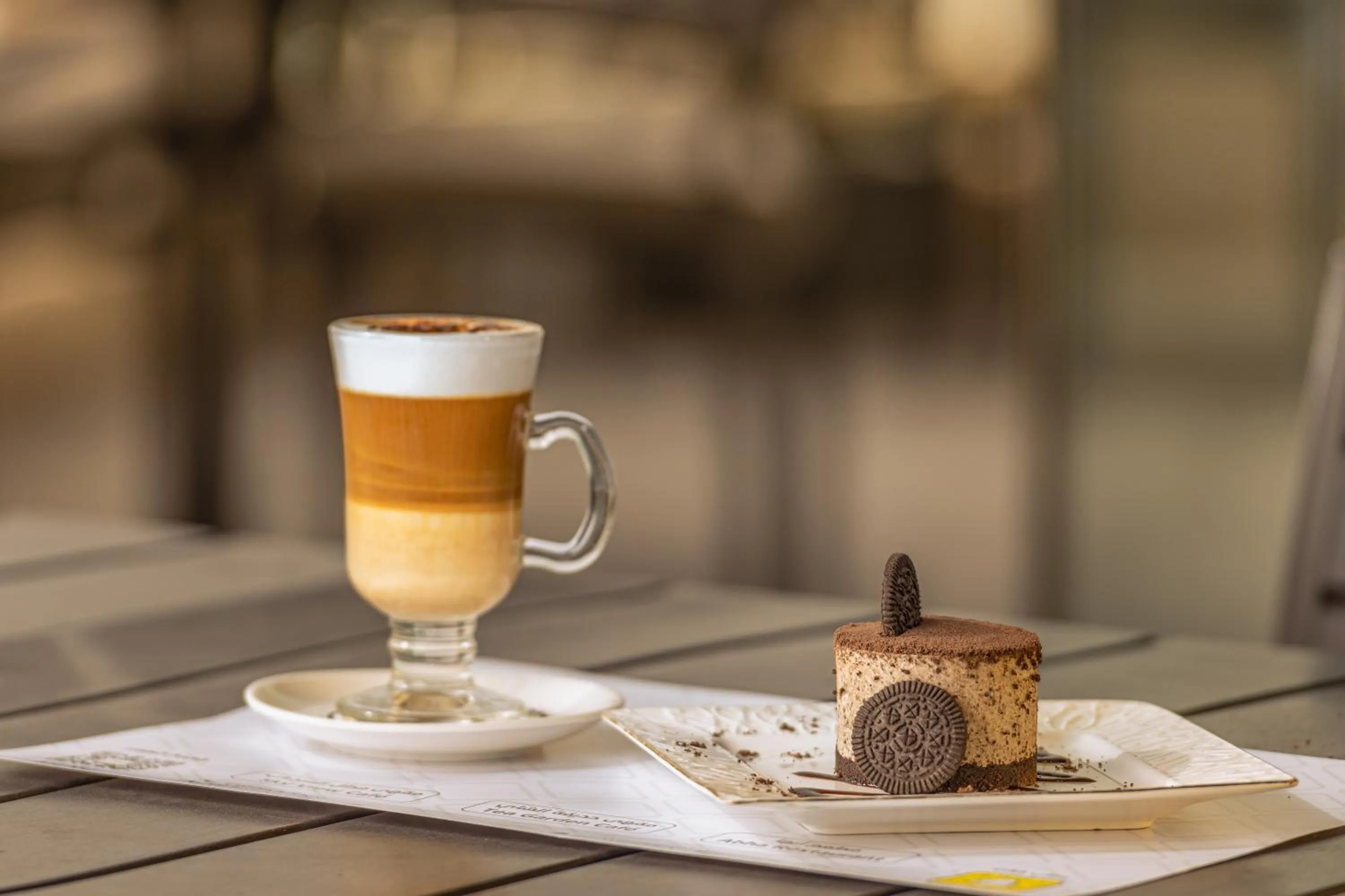 Coffee/tea facilities in Sarwat Park Hotel