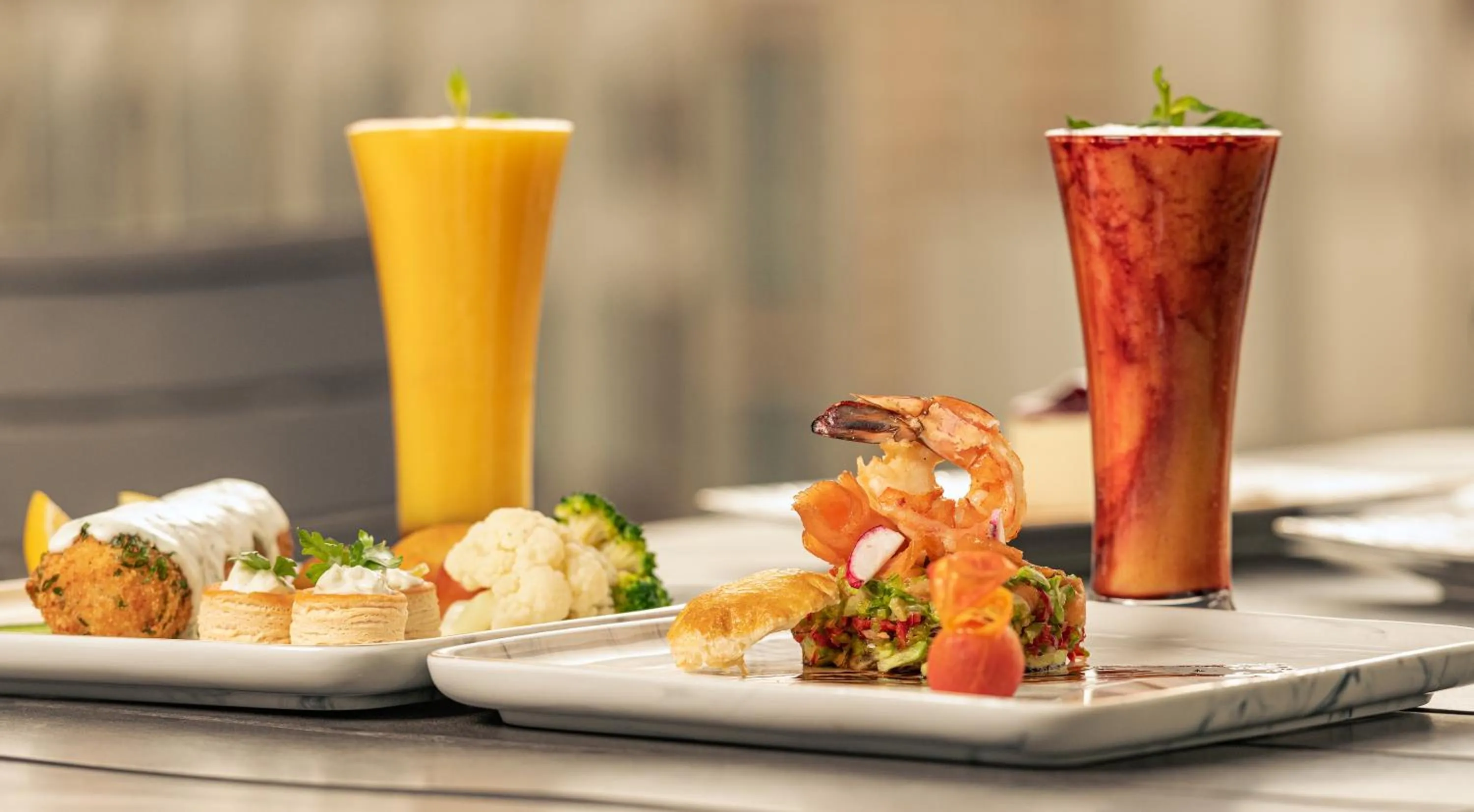 Food and drinks in Sarwat Park Hotel