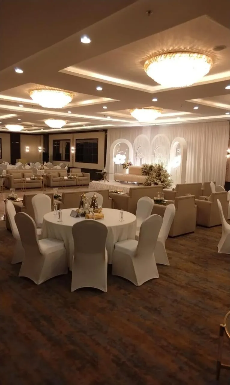 Banquet/Function facilities in Sarwat Park Hotel